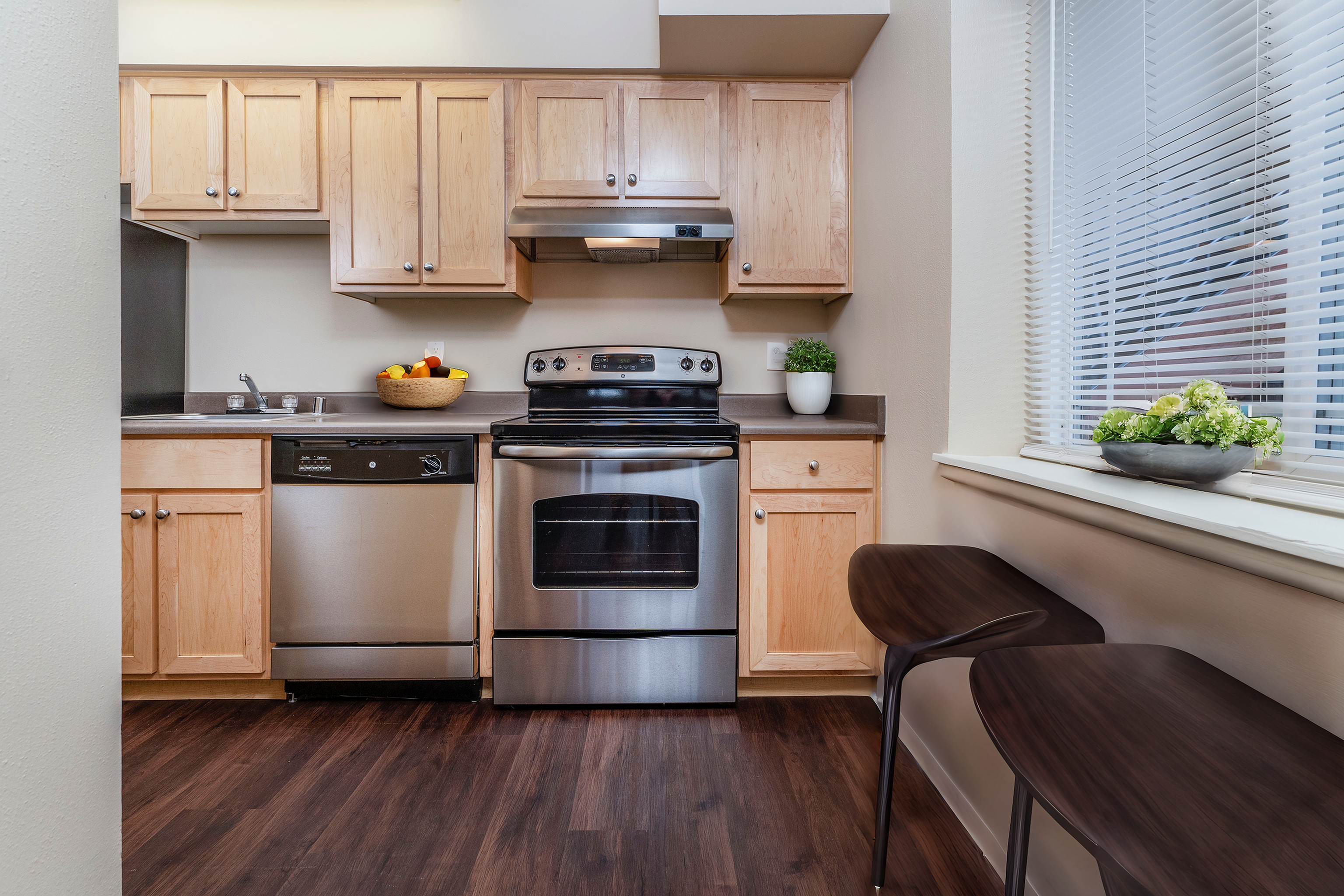 1 Bedroom 576 Sq Ft