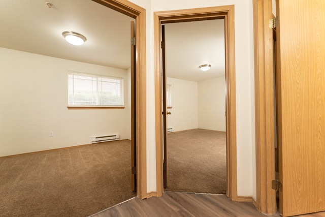 One Bedroom w/Den