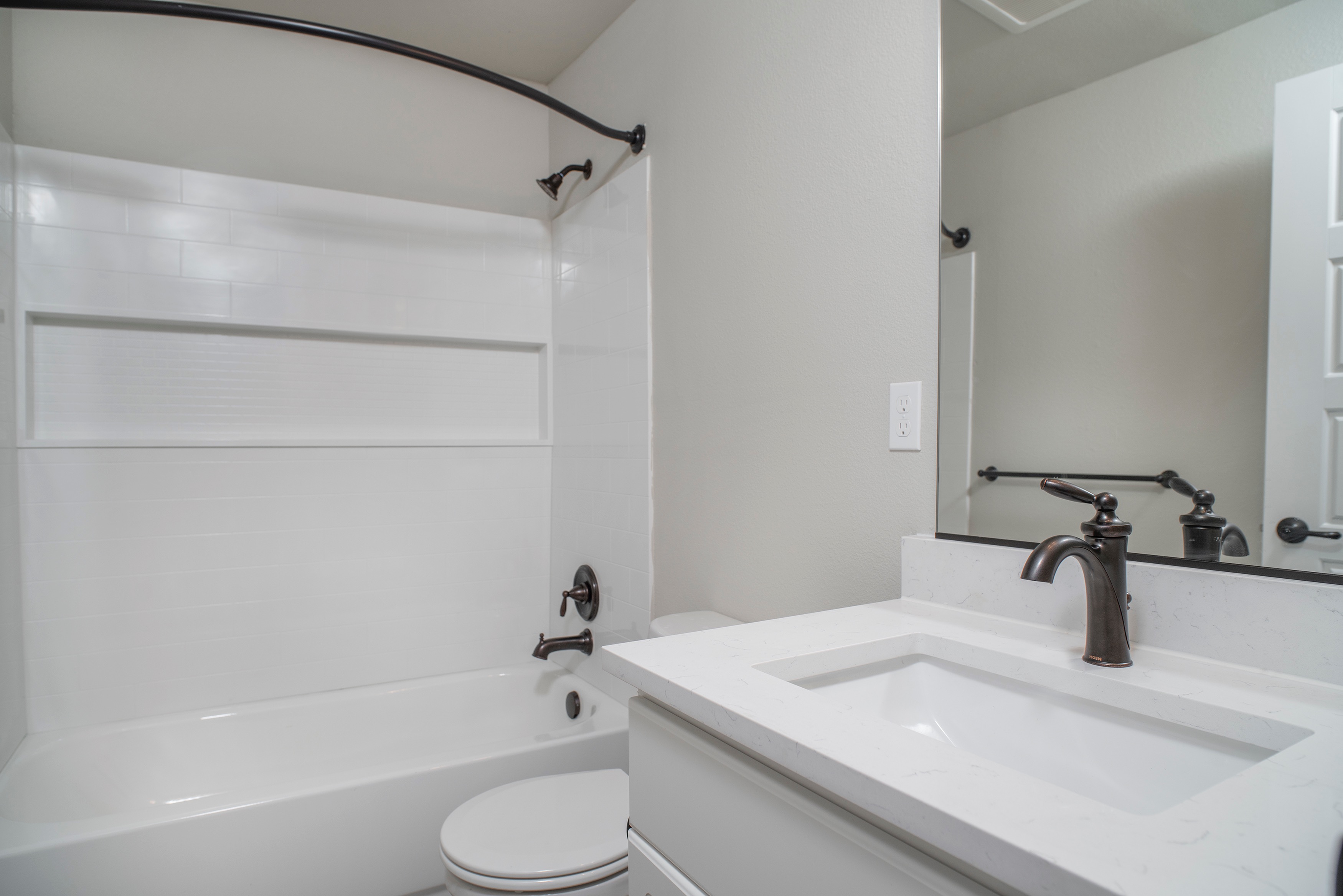 Two Bedroom One Bath - Standard - 800 sq ft