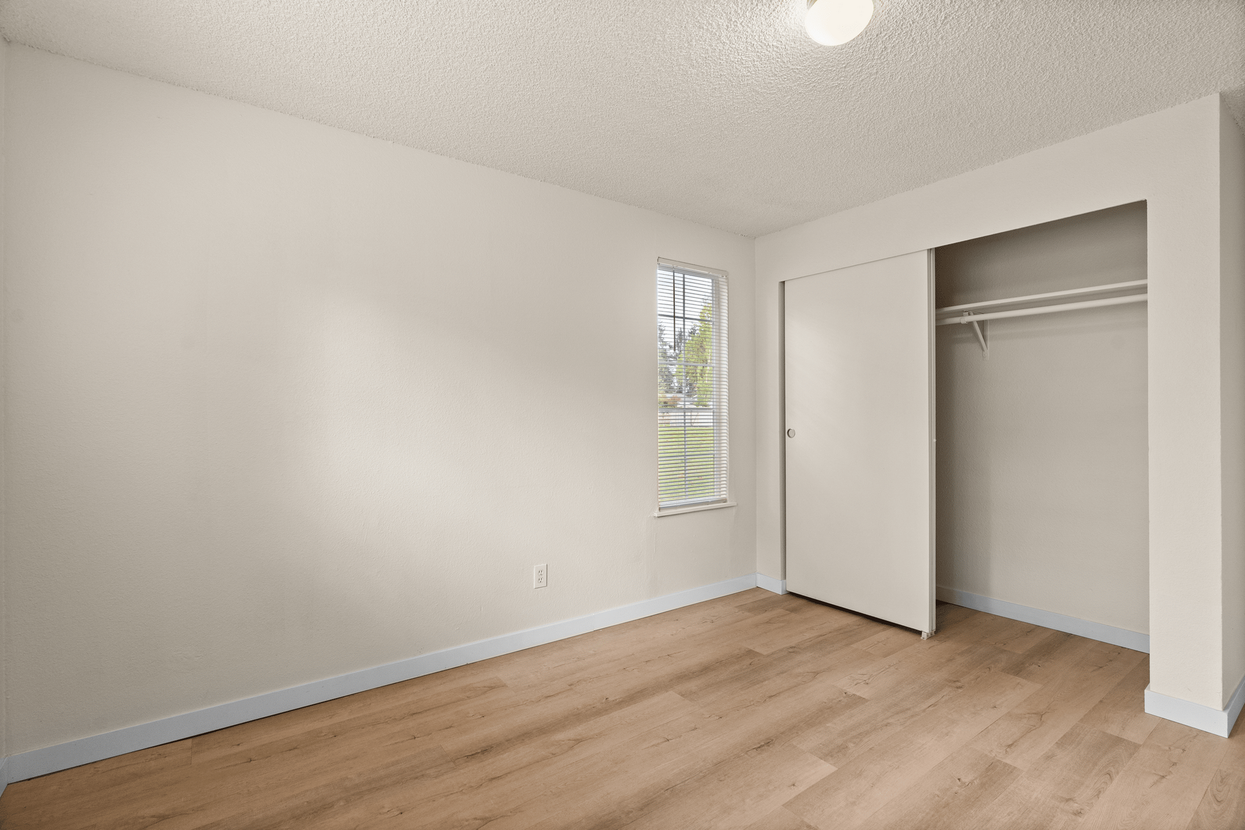Two Bedroom One Bath - 800 sq ft