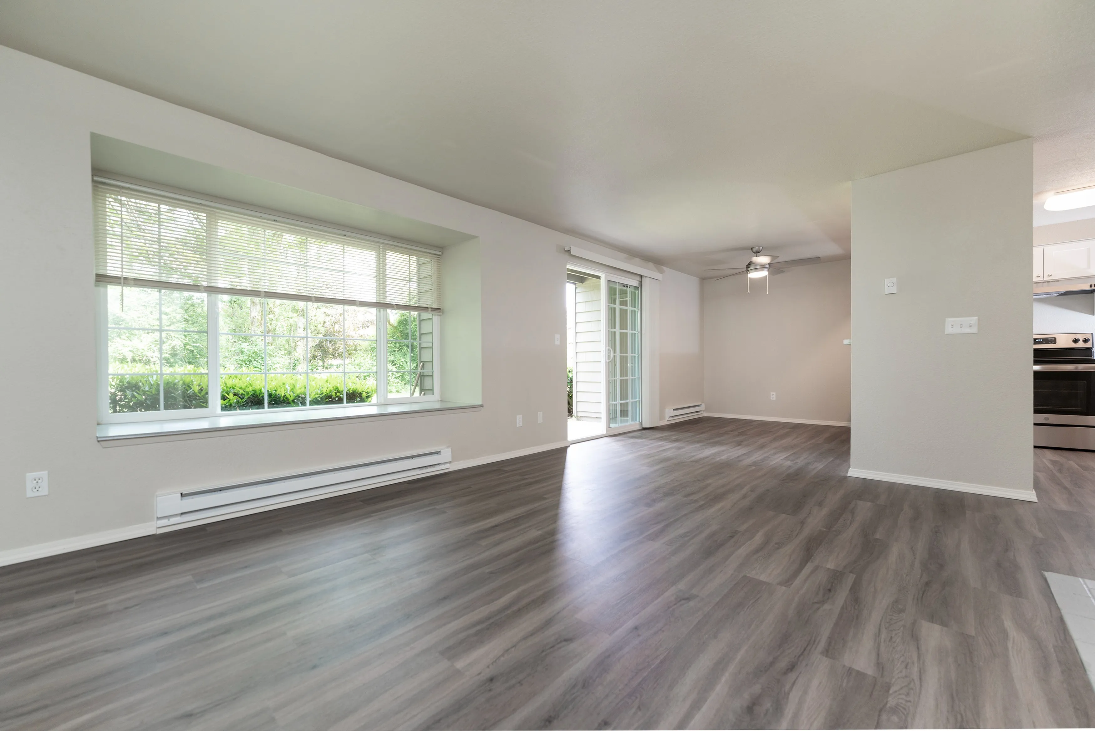 2 Bed 1.5 Bath Standard - 1,028 Sq Ft