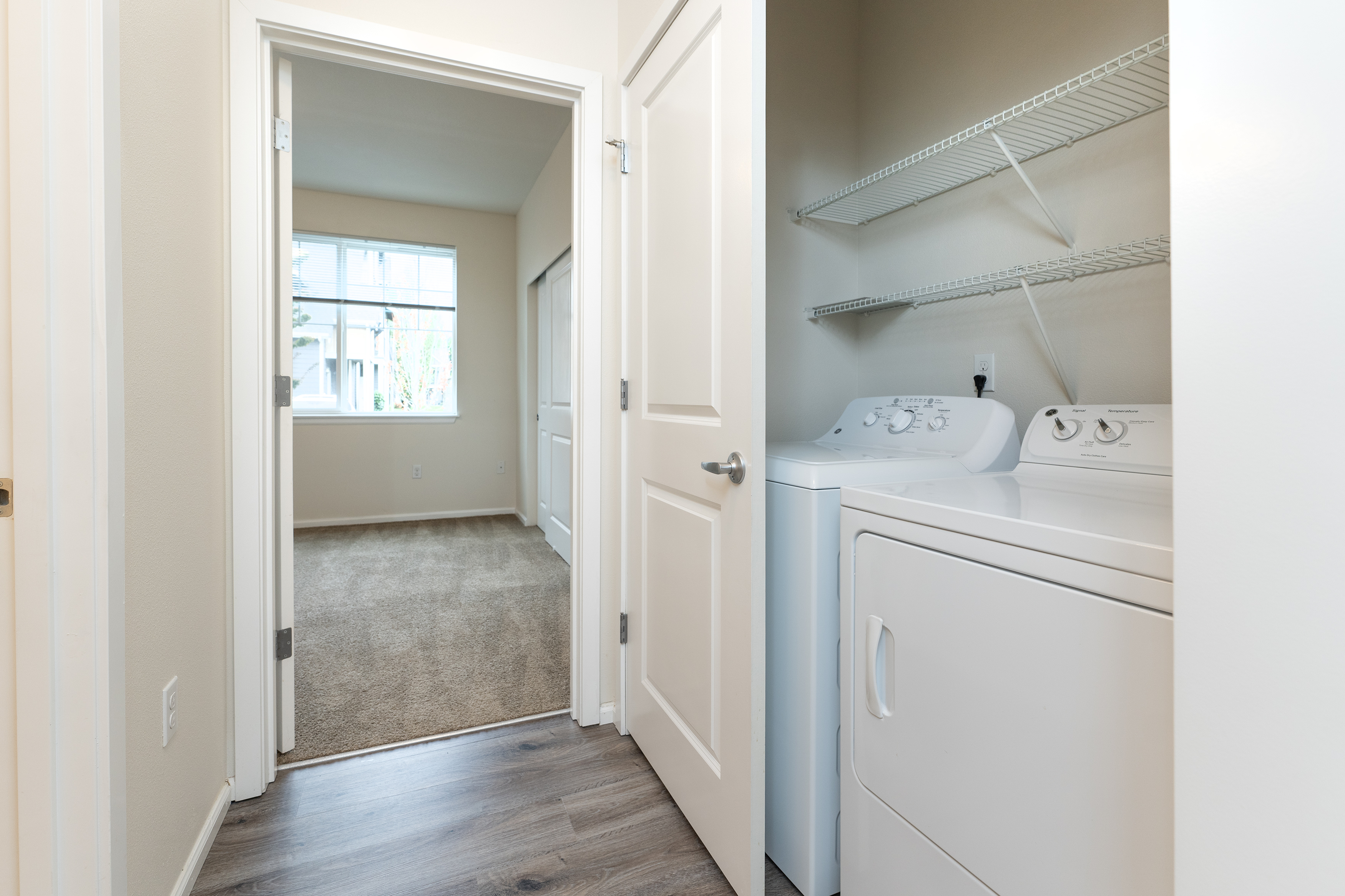 1x1 Standard 763 Sq Ft