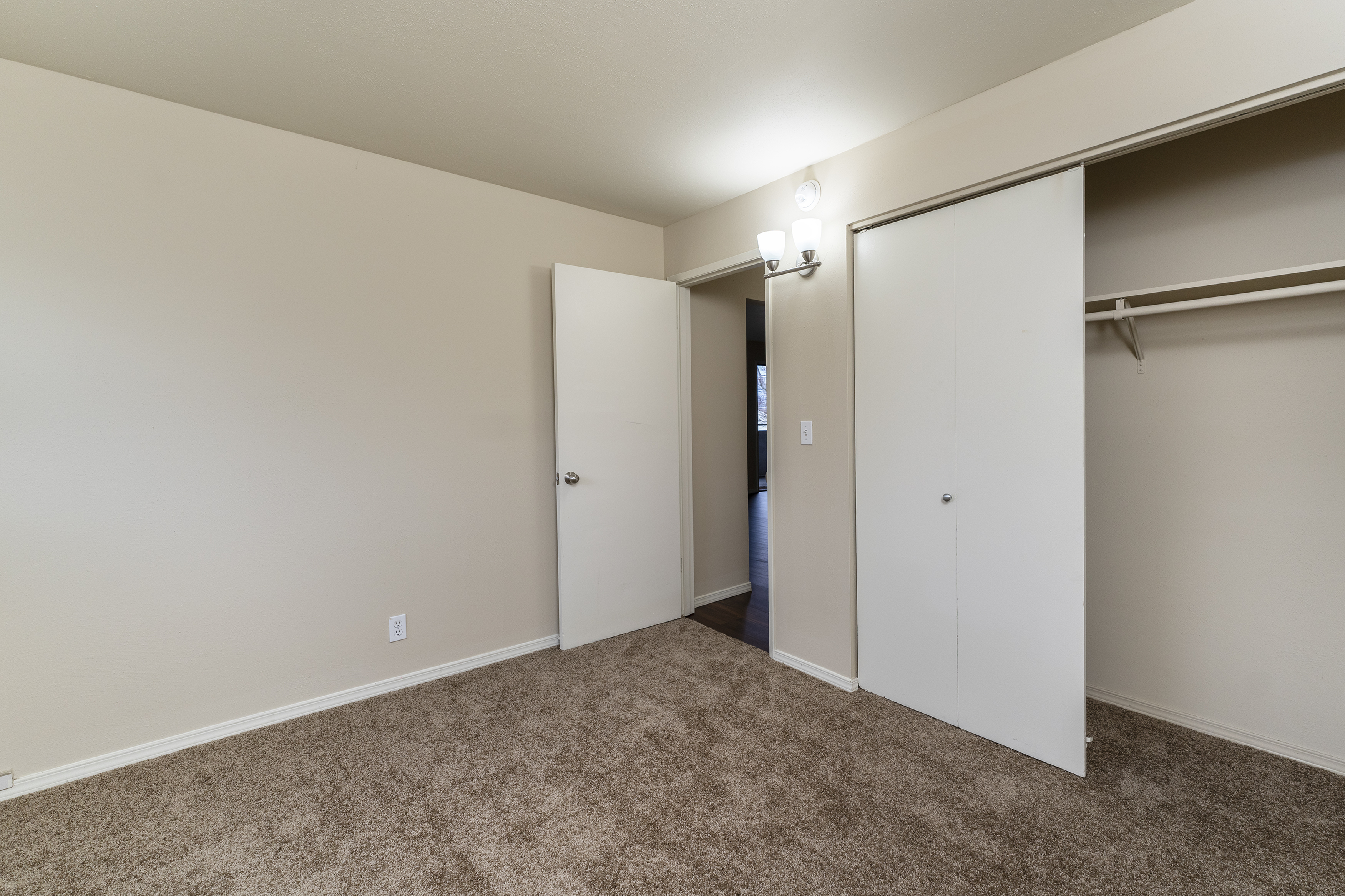 2 Bedroom 1 Bath 725-768 Sq Ft