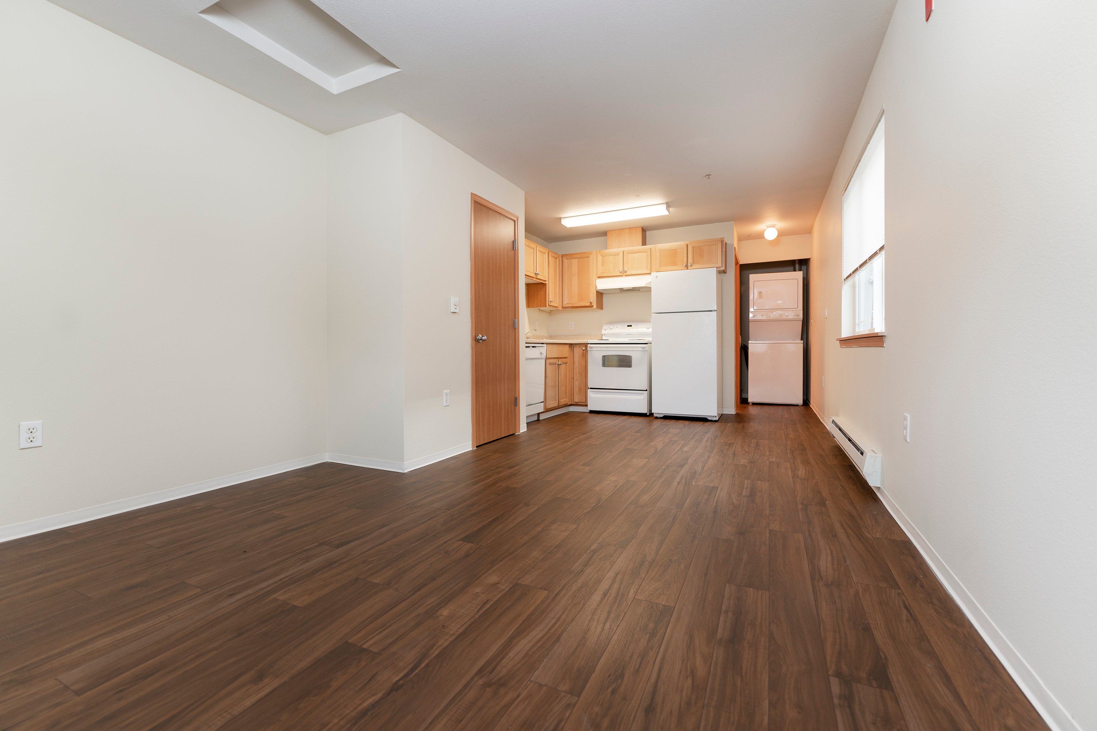 Studio Economy 390 Sq Ft