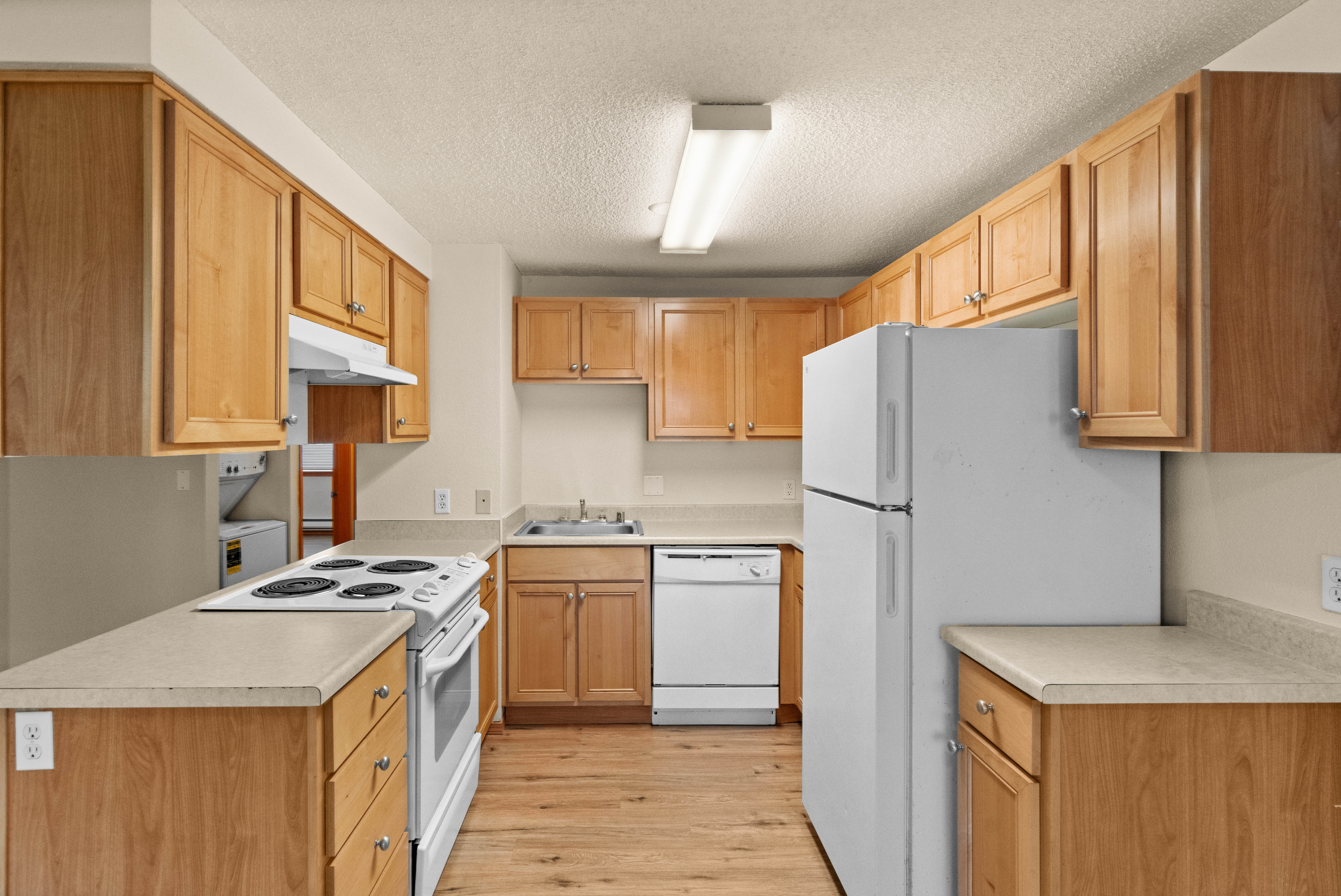 2 Bedroom 1 Bath Deluxe 818 Sq Ft