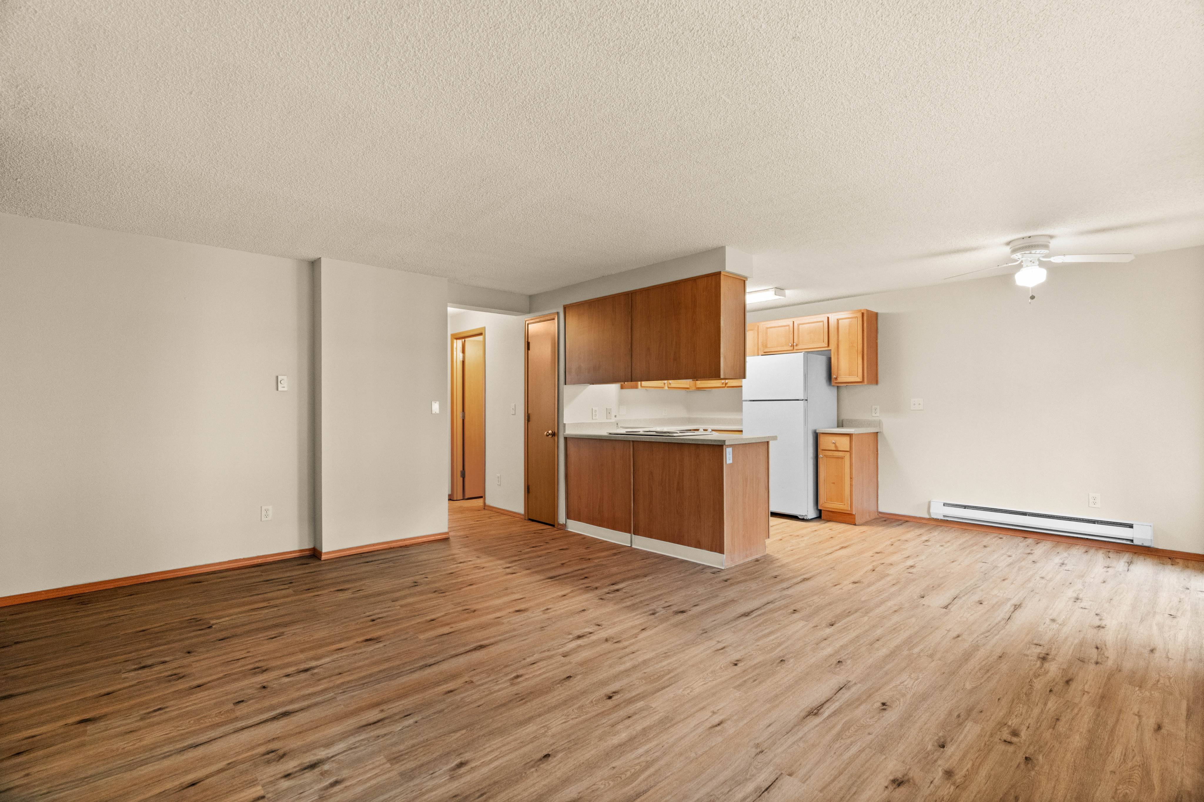 2 Bedroom 1 Bath Deluxe 818 Sq Ft