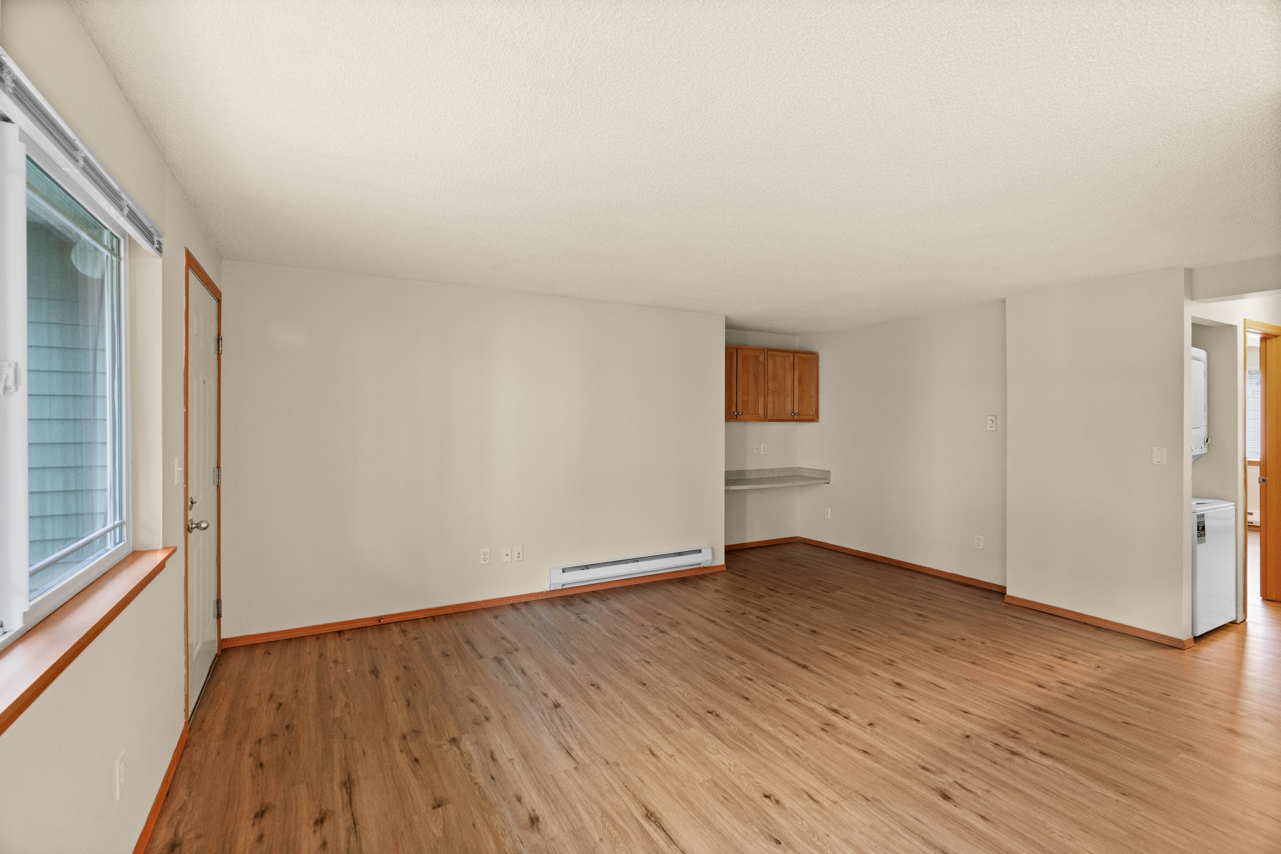 2 Bedroom 1 Bath Deluxe 818 Sq Ft
