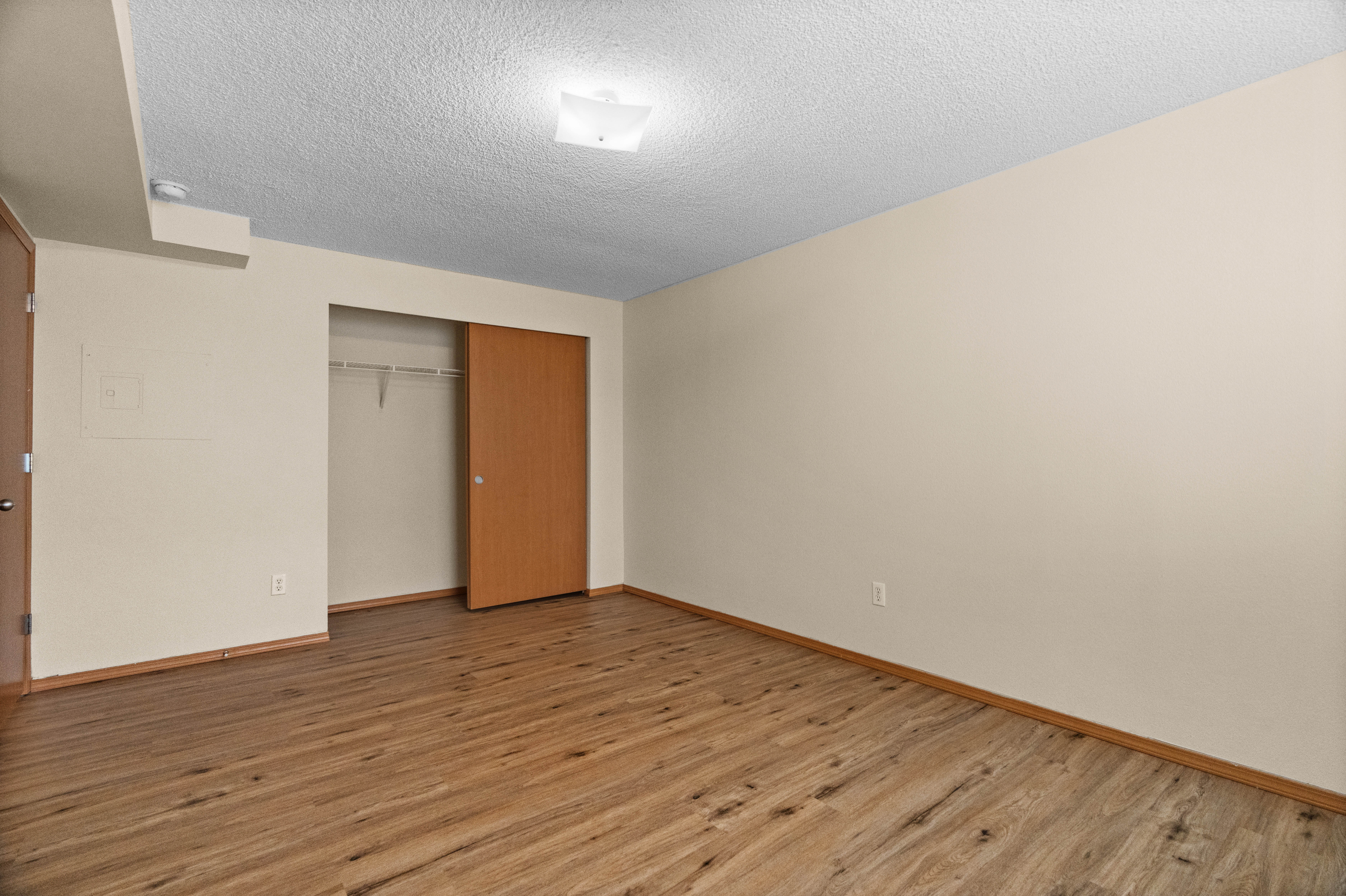 2 Bedroom 1 Bath Deluxe 818 Sq Ft