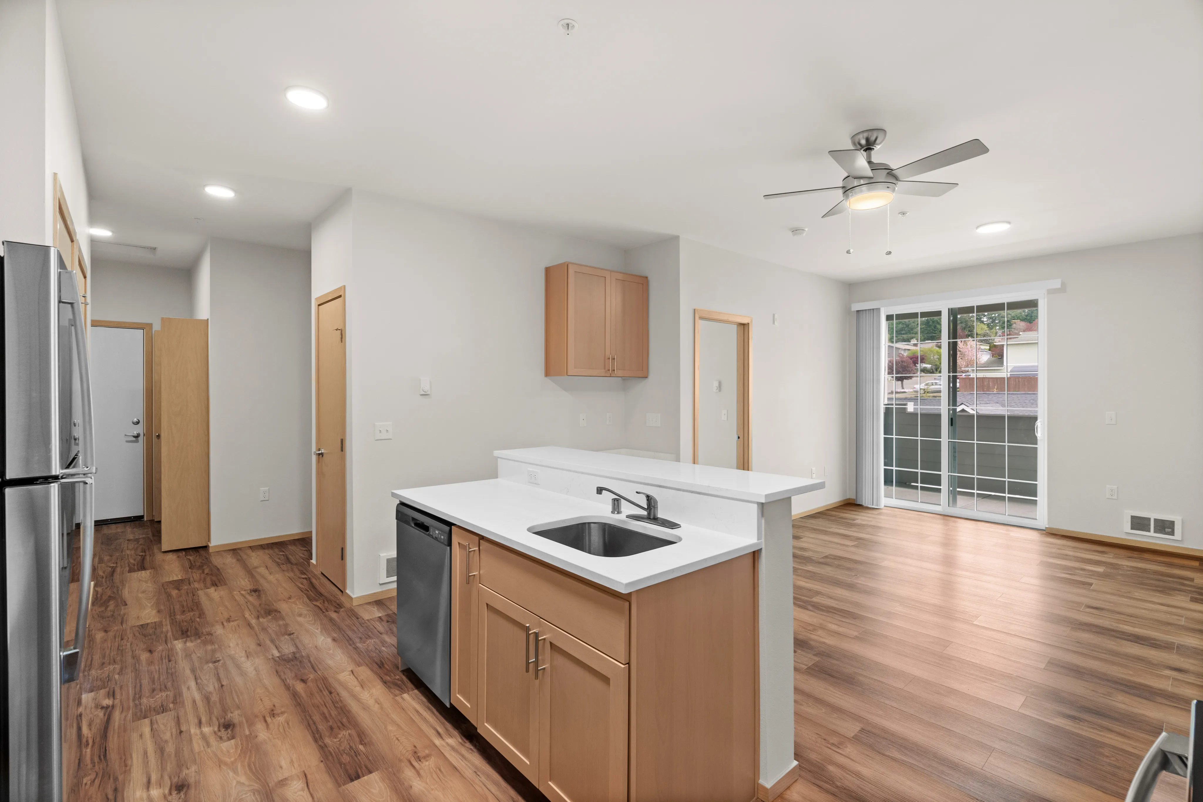 1 Bedroom Deluxe 749 Sq Ft
