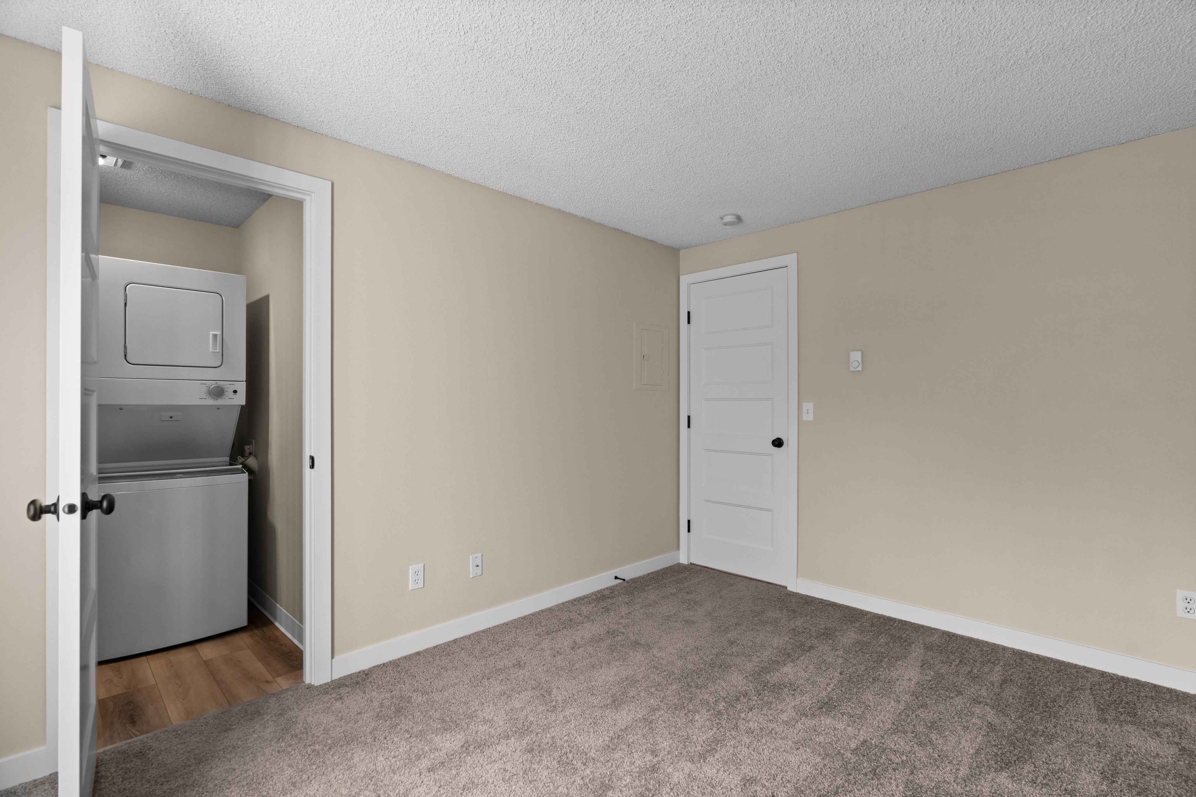 1 Bed 1 Bath Standard - 645 Sq Ft