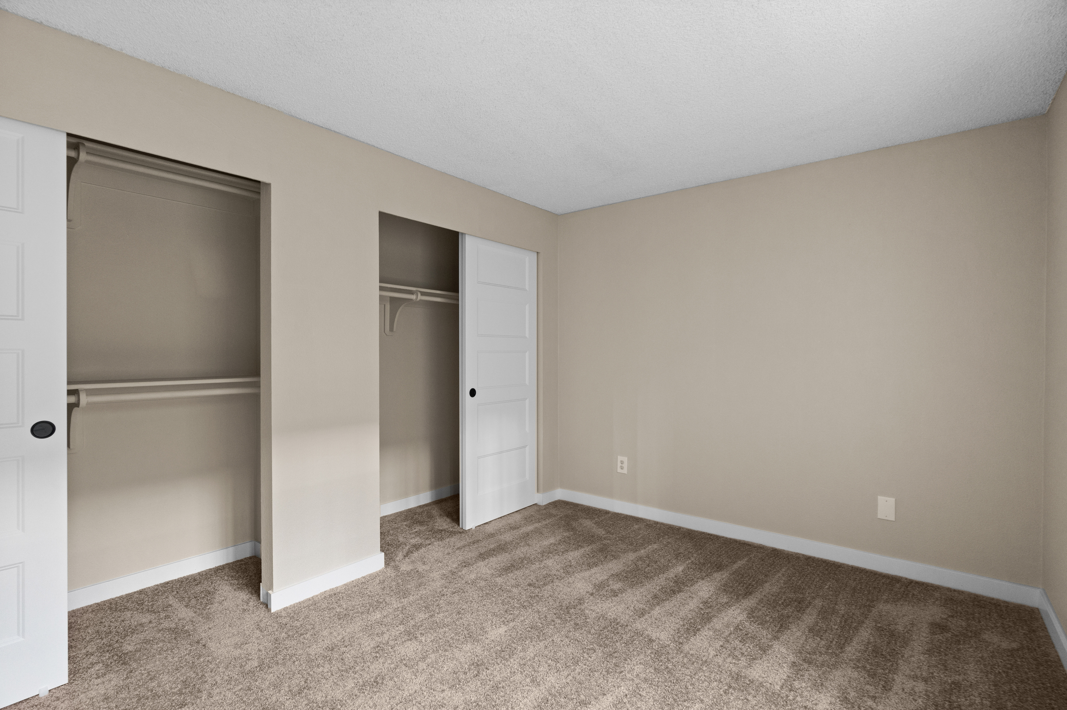 2 Bed 1 Bath - 845 Sq Ft