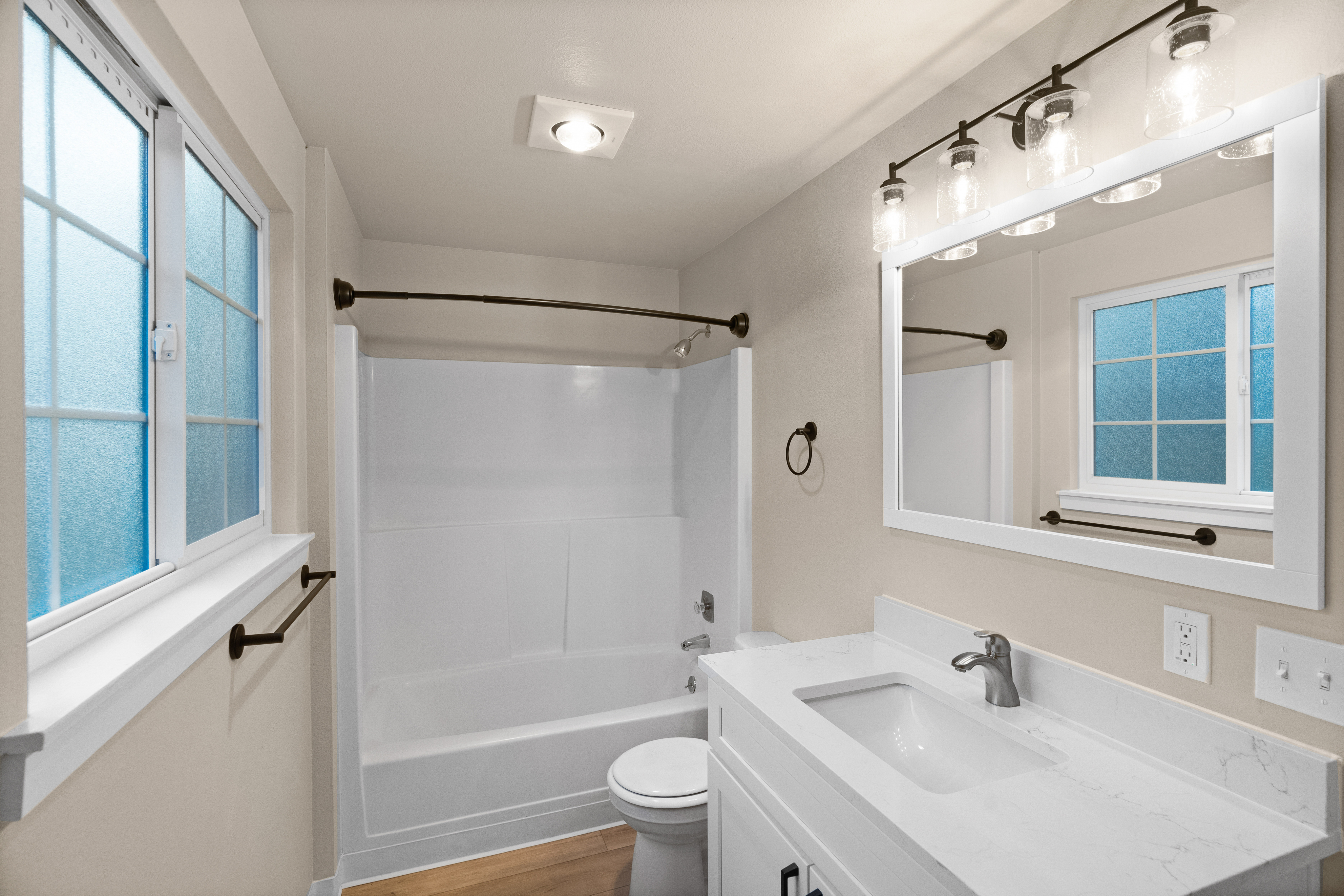 2 Bed 1 Bath - 845 Sq Ft