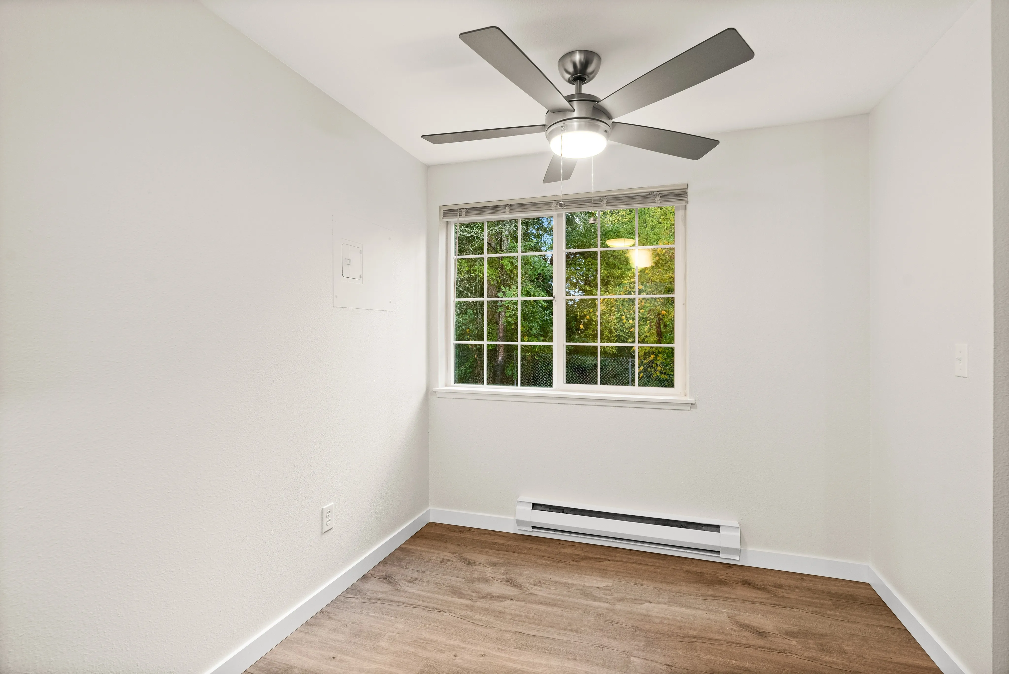 1 Bed 1 Bath - 800 Sq Ft