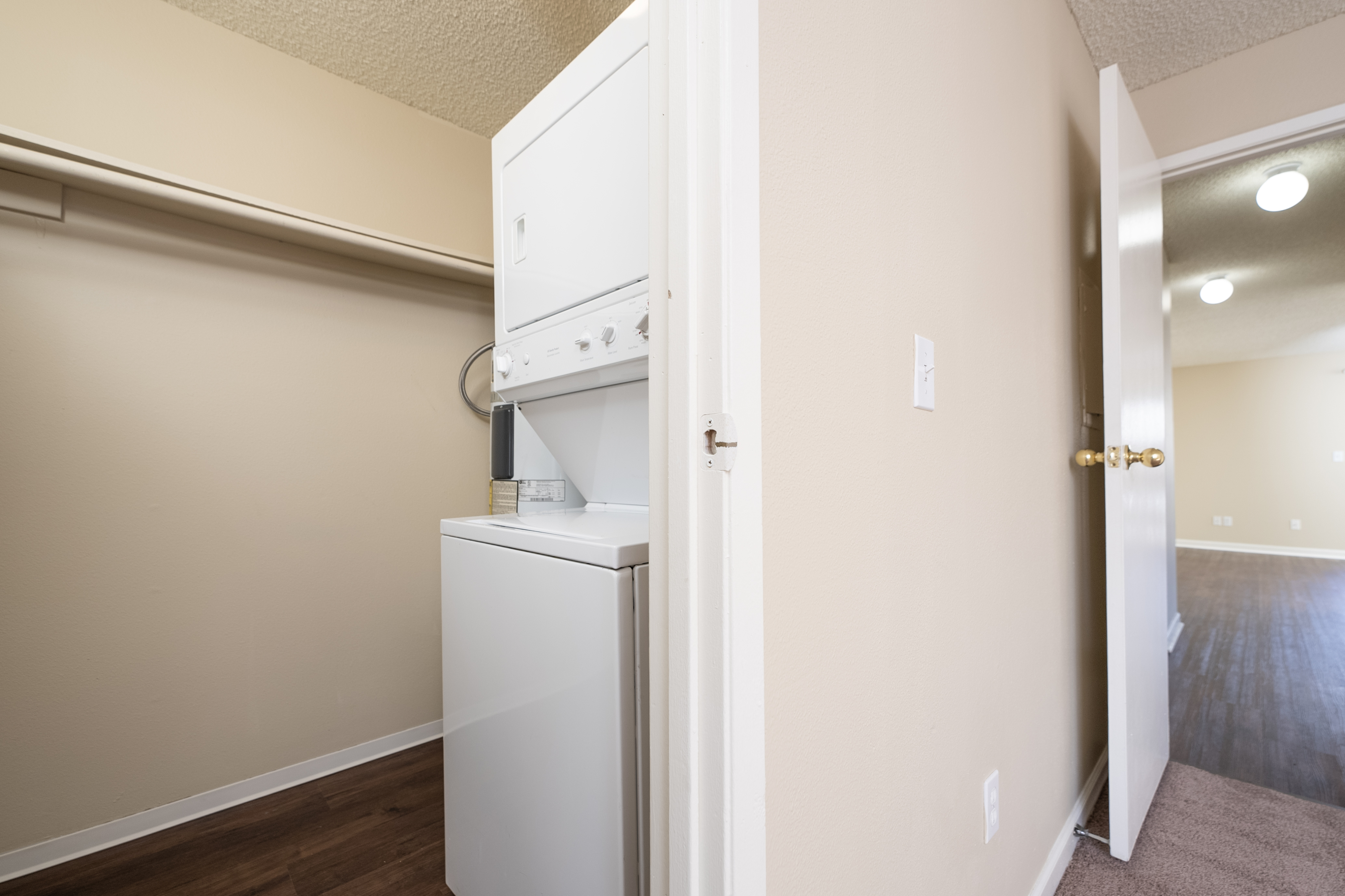 1 Bed 1 Bath Standard - 652 Sq Ft