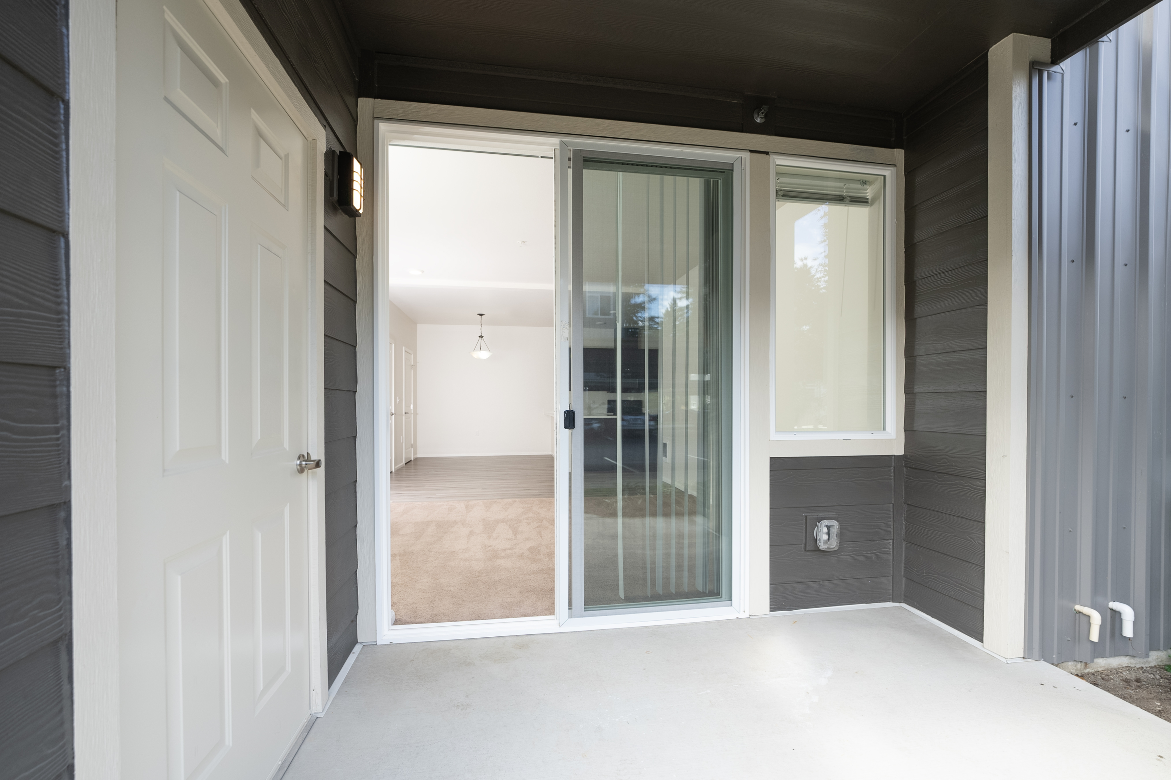 2 Bed 2 Bath Standard - 1053 Sq Ft
