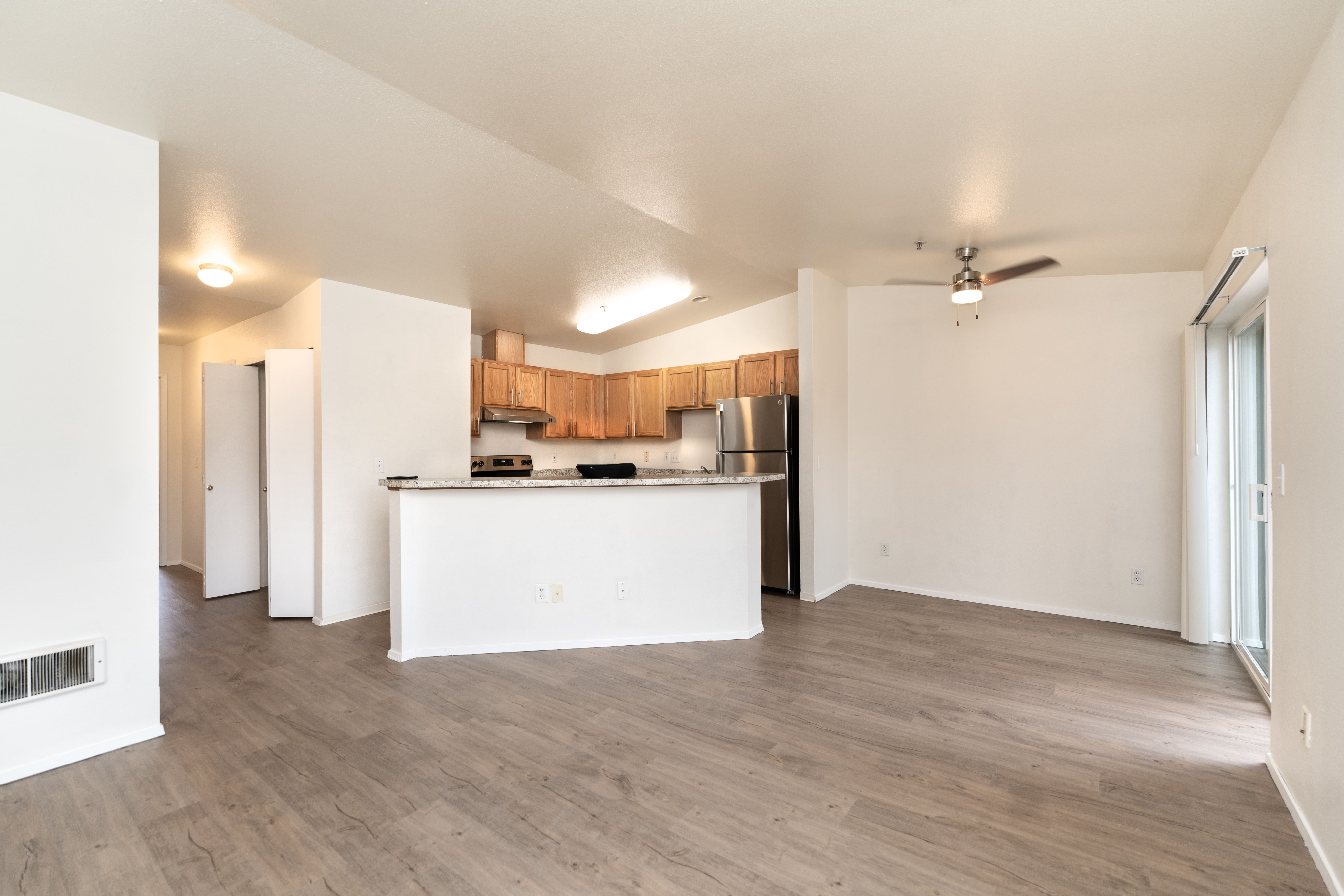 1 Bed 1 Bath Standard - 707 Sq Ft