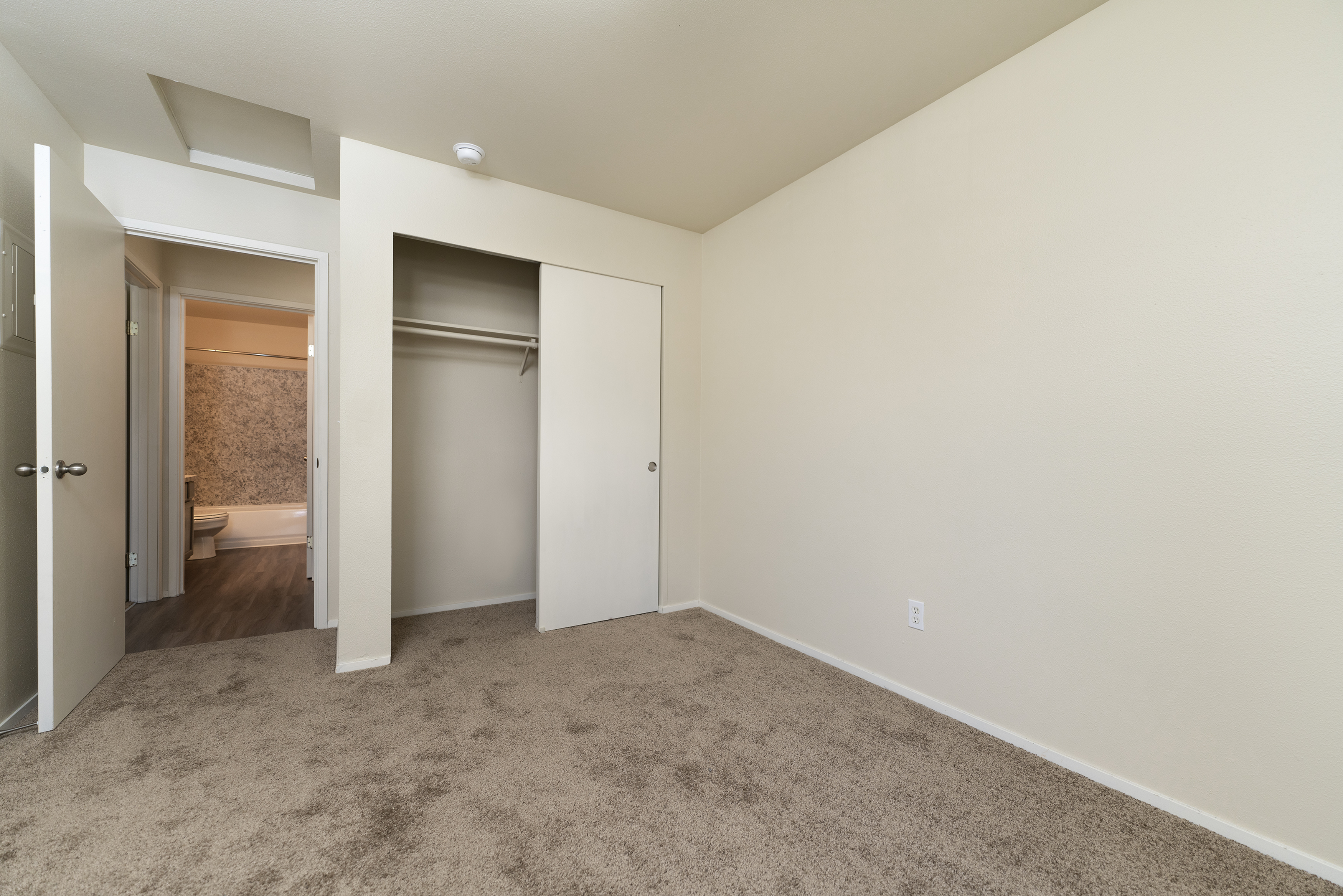 2 Bed 2 Bath - 980 Sq Ft