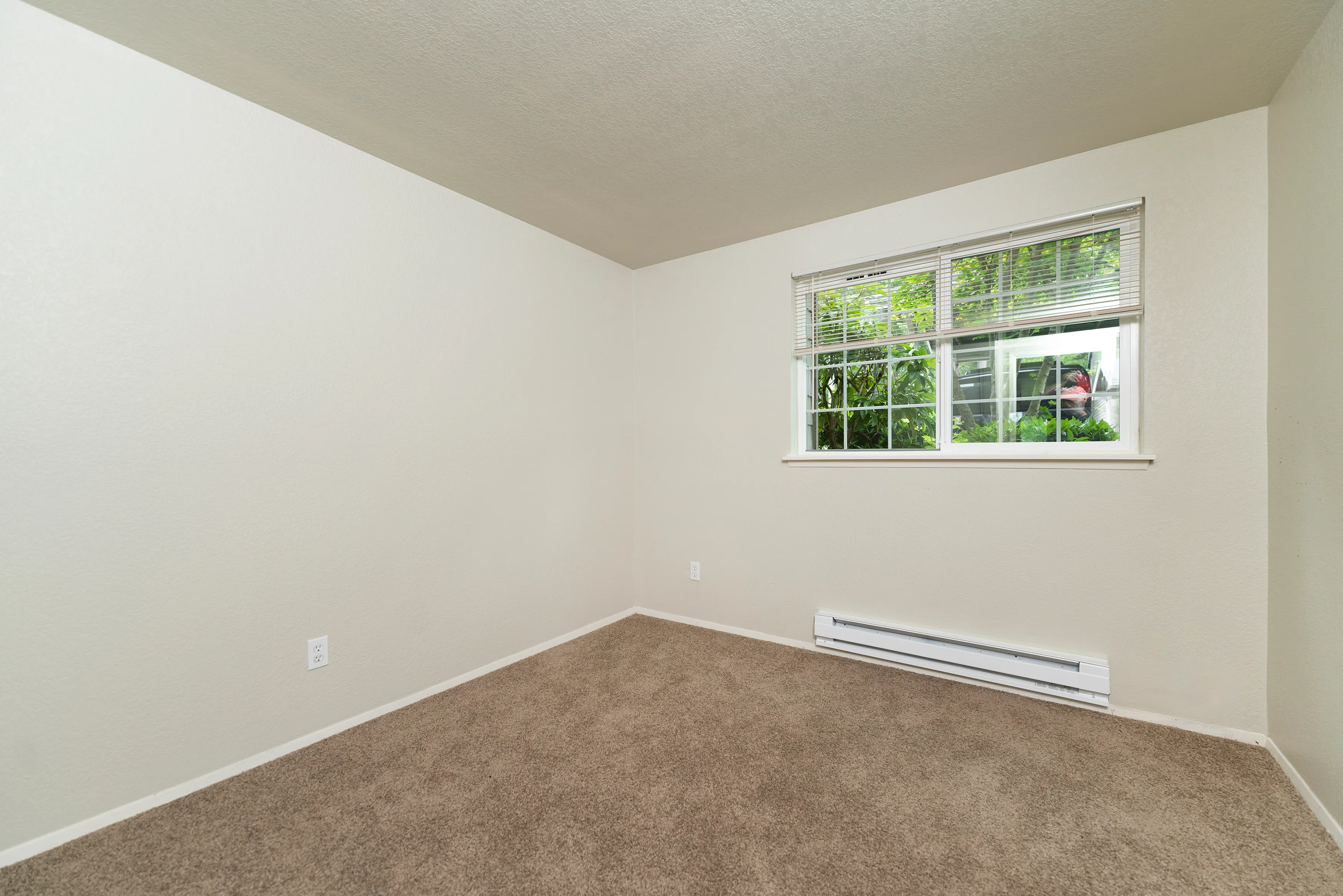 2 Bed 1.5 Bath Standard - 1,028 Sq Ft