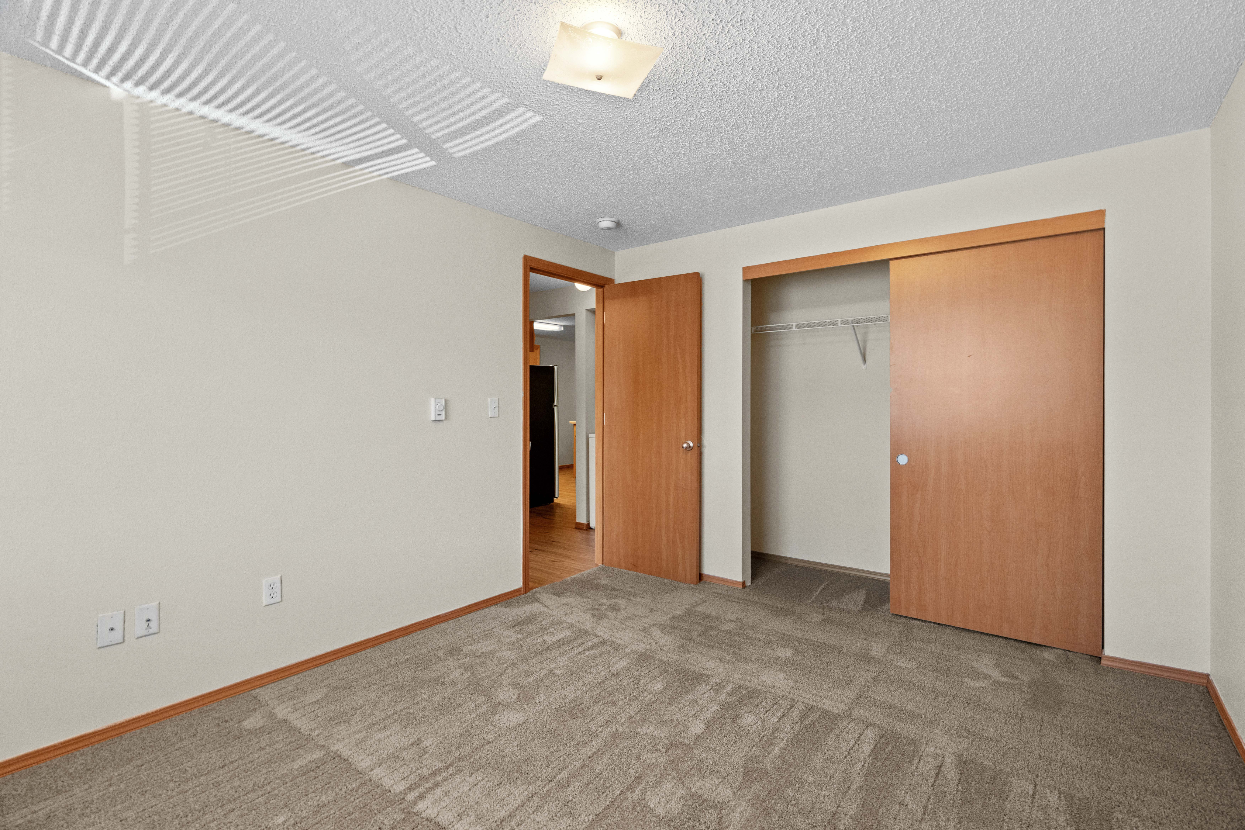 2 Bed 1 Bath Standard - 804 Sq Ft