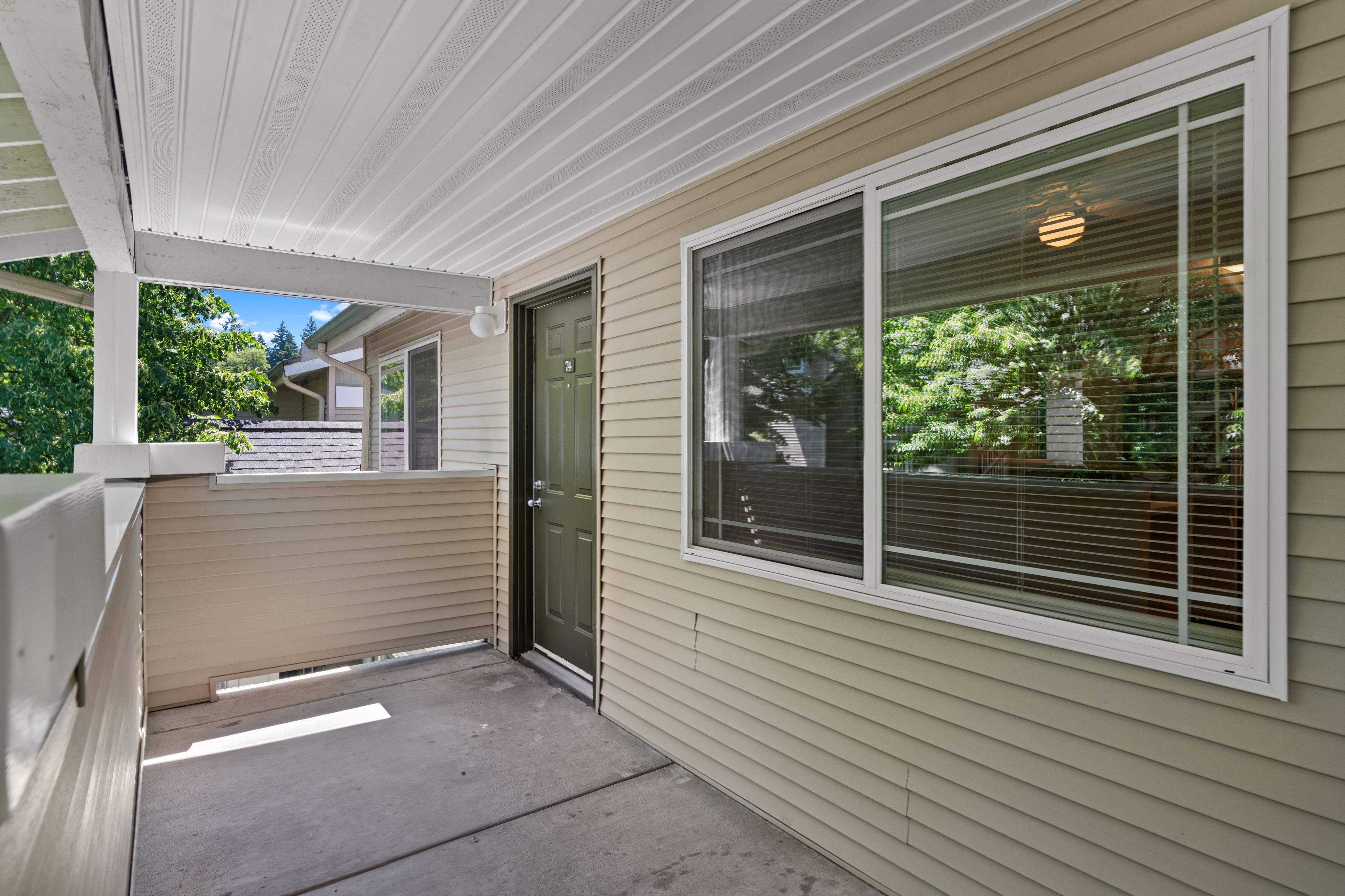 2 Bed 1 Bath Standard - 804 Sq Ft