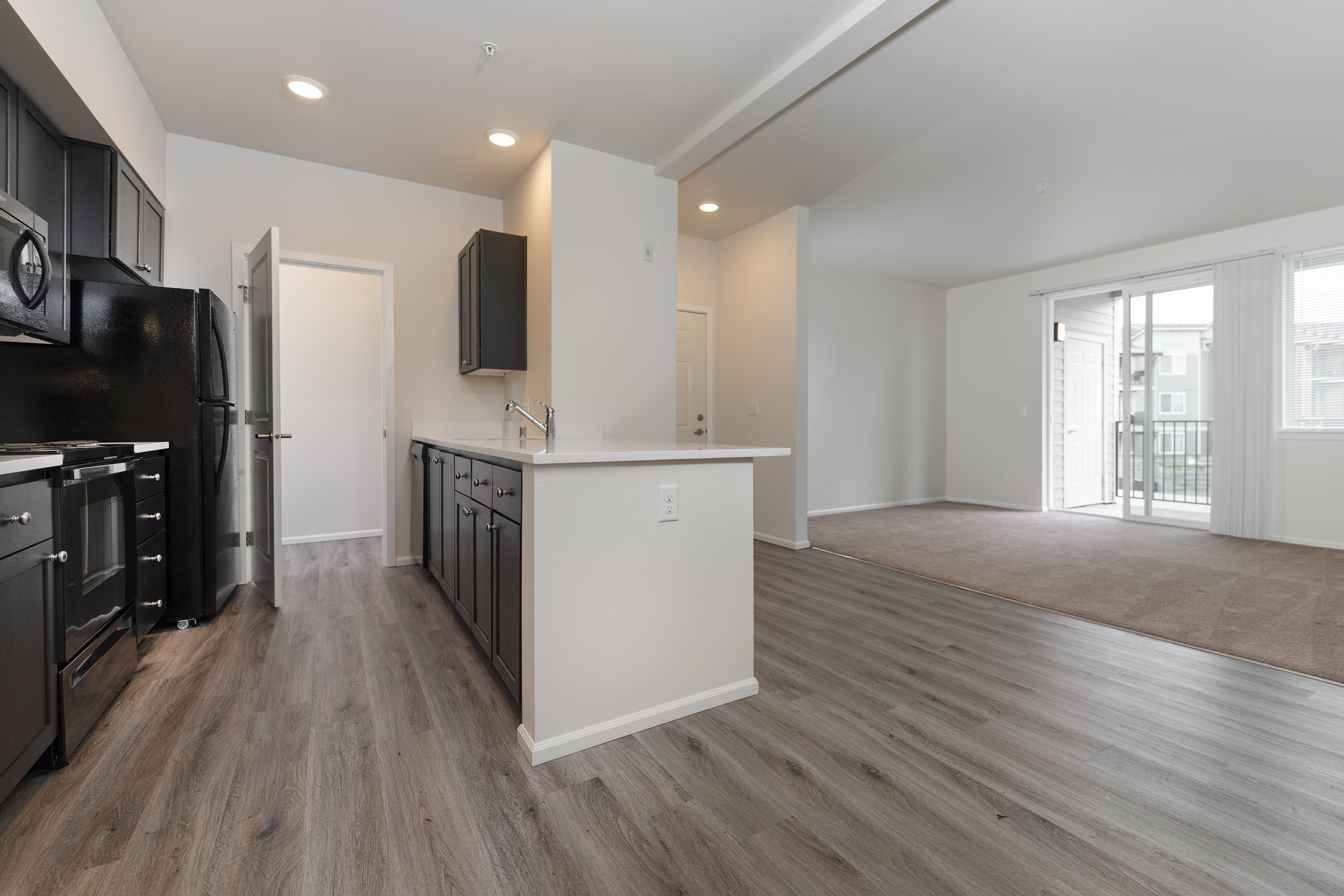 1 Bed 1 Bath Deluxe (A) - 862 Sq Ft