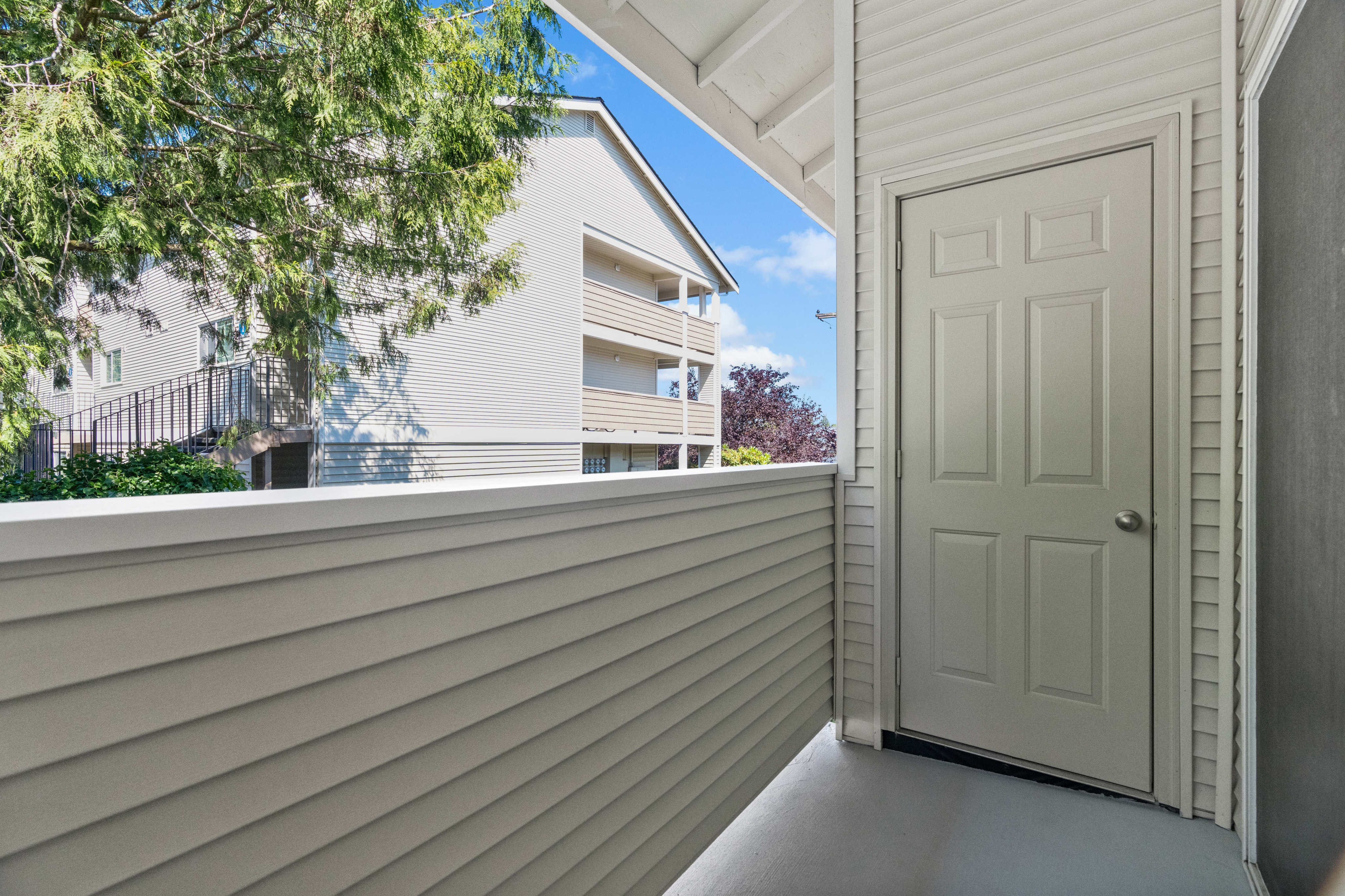 Studio Standard - 375 Sq Ft