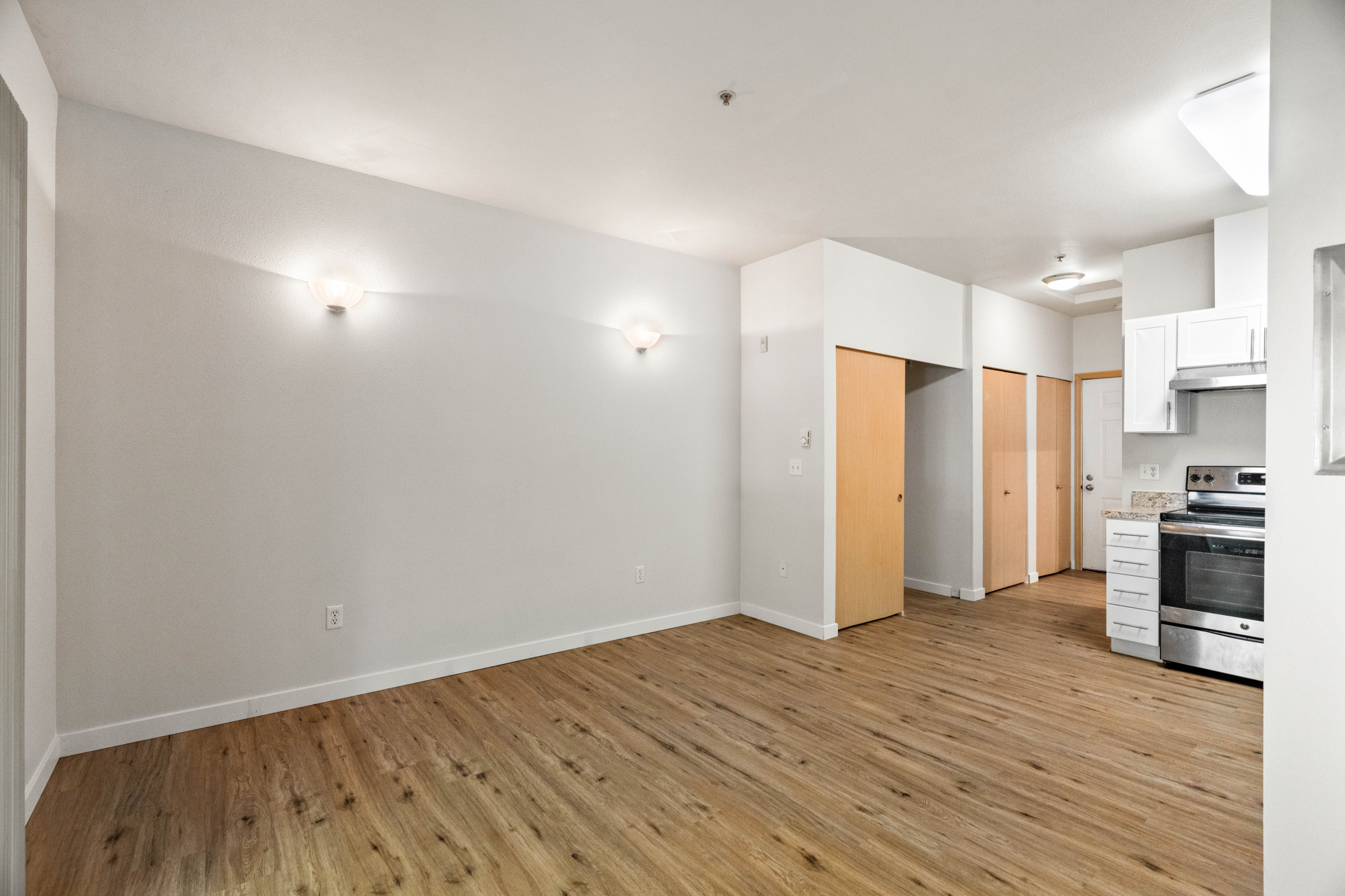 Studio Standard - 375 Sq Ft