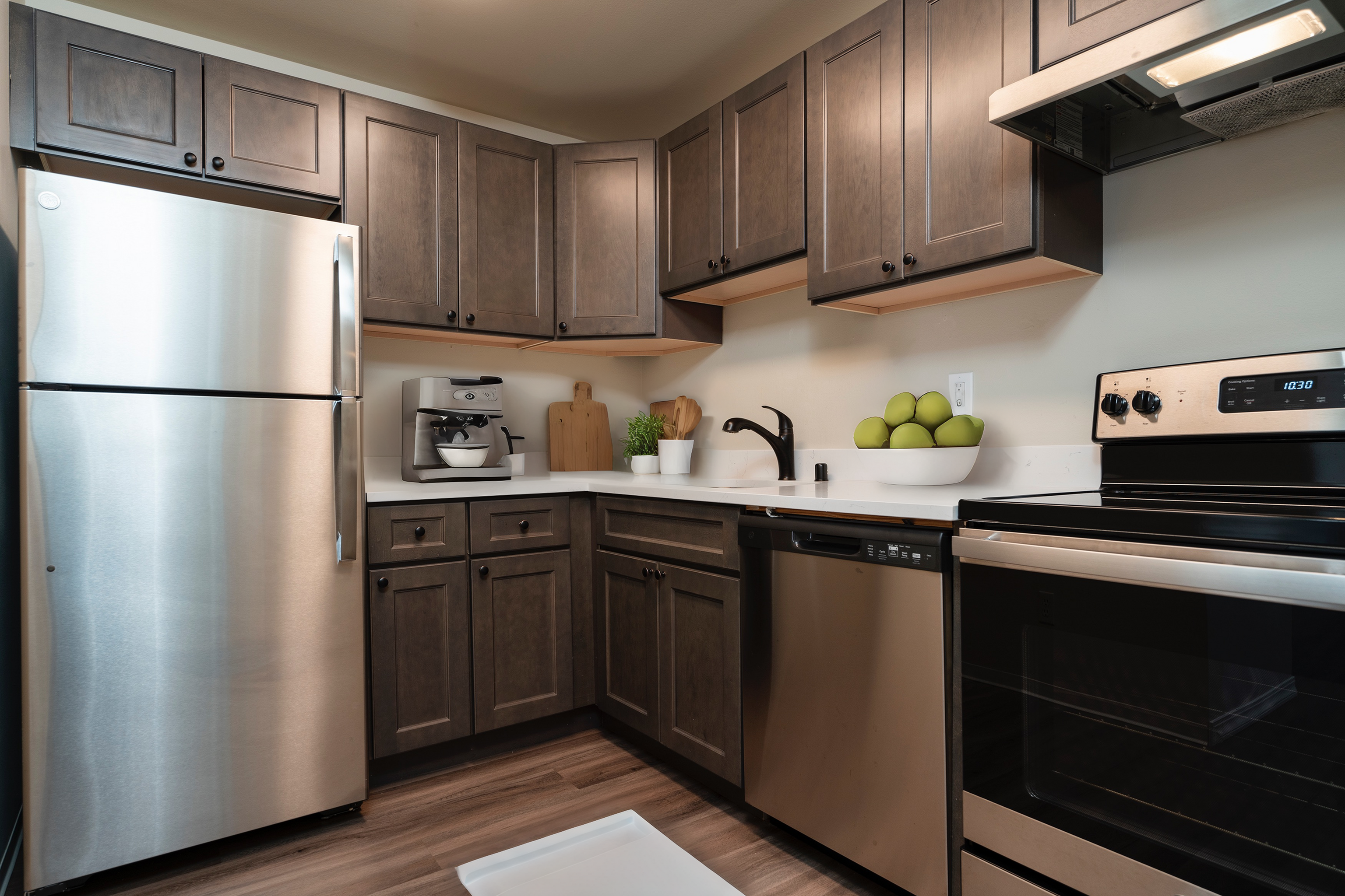 1x1 Standard 635 Sq Ft
