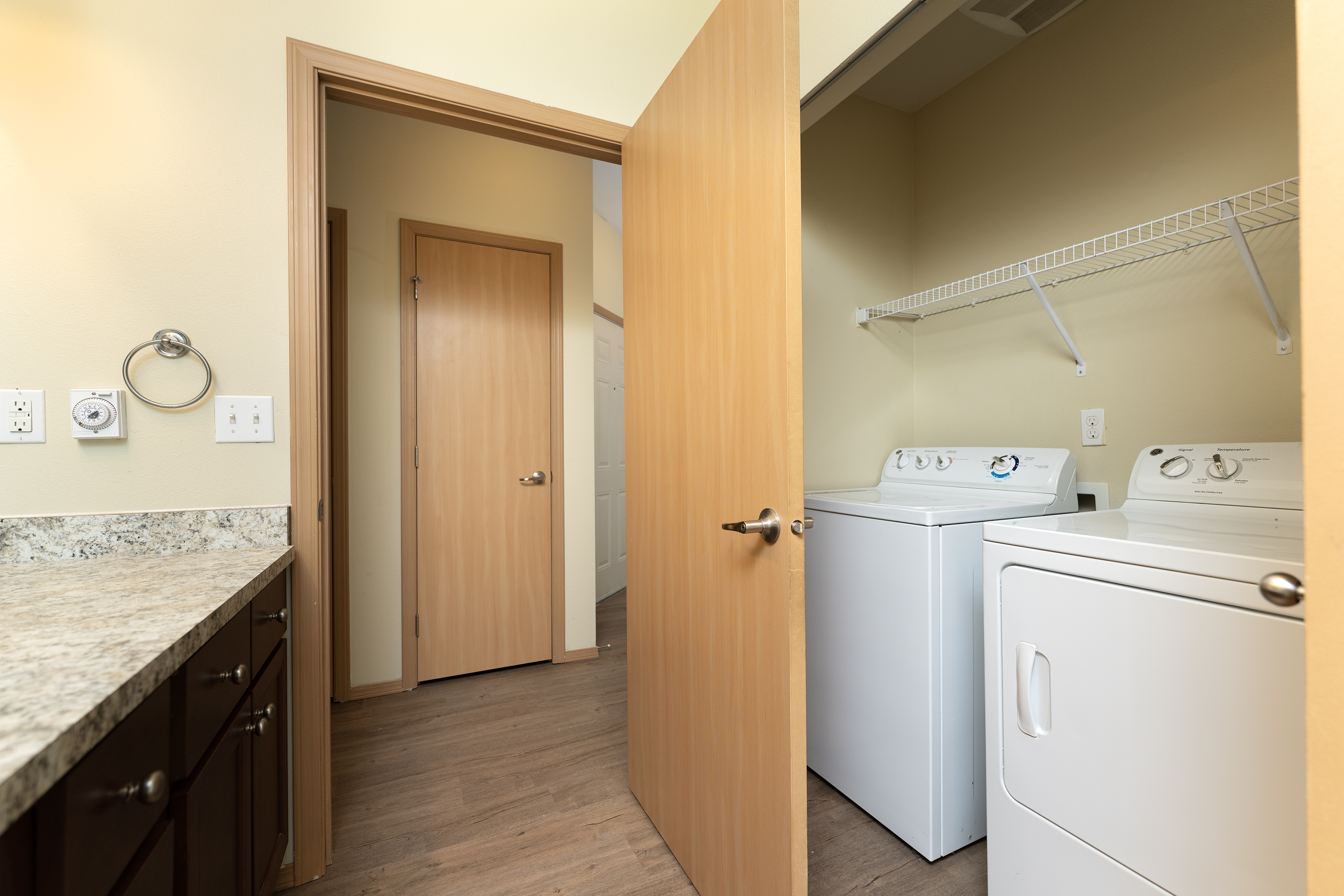 1 Bedroom Standard - 727 Sq Ft