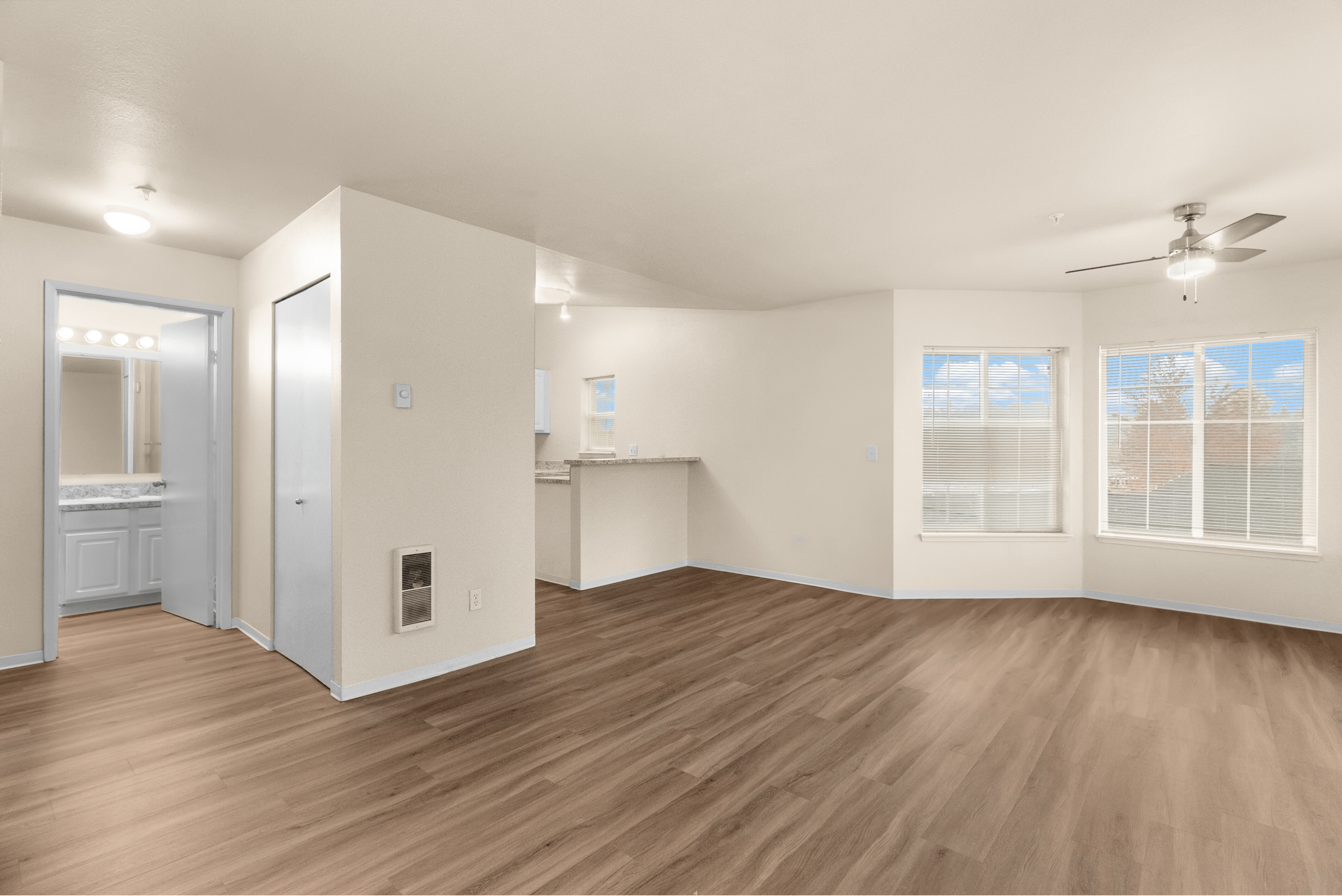 Studio Deluxe - 545 Sq Ft