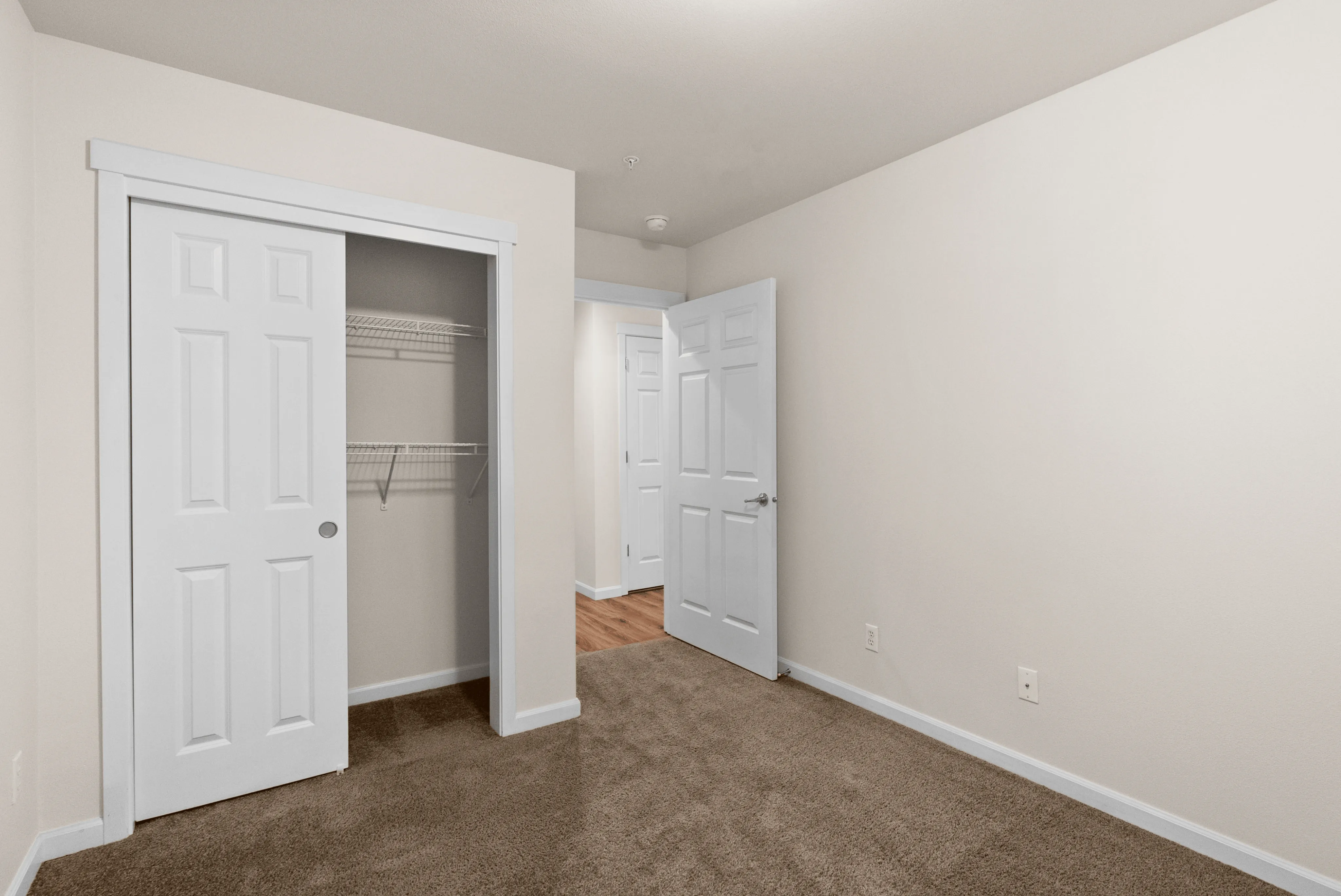 3 Bed 2.5 Bath Standard Townhome - 1457 Sq Ft