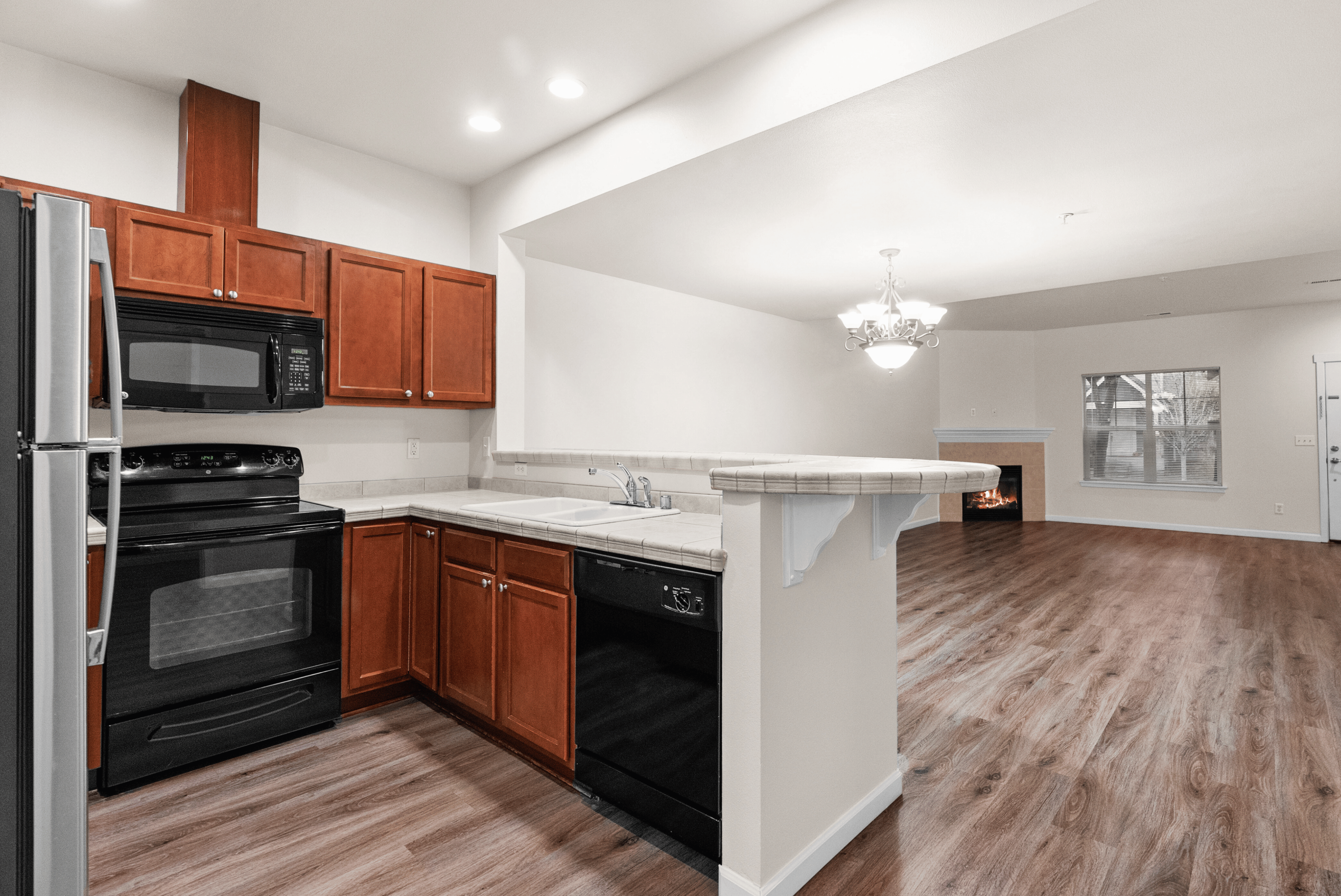 3 Bed 2.5 Bath Standard Townhome - 1457 Sq Ft