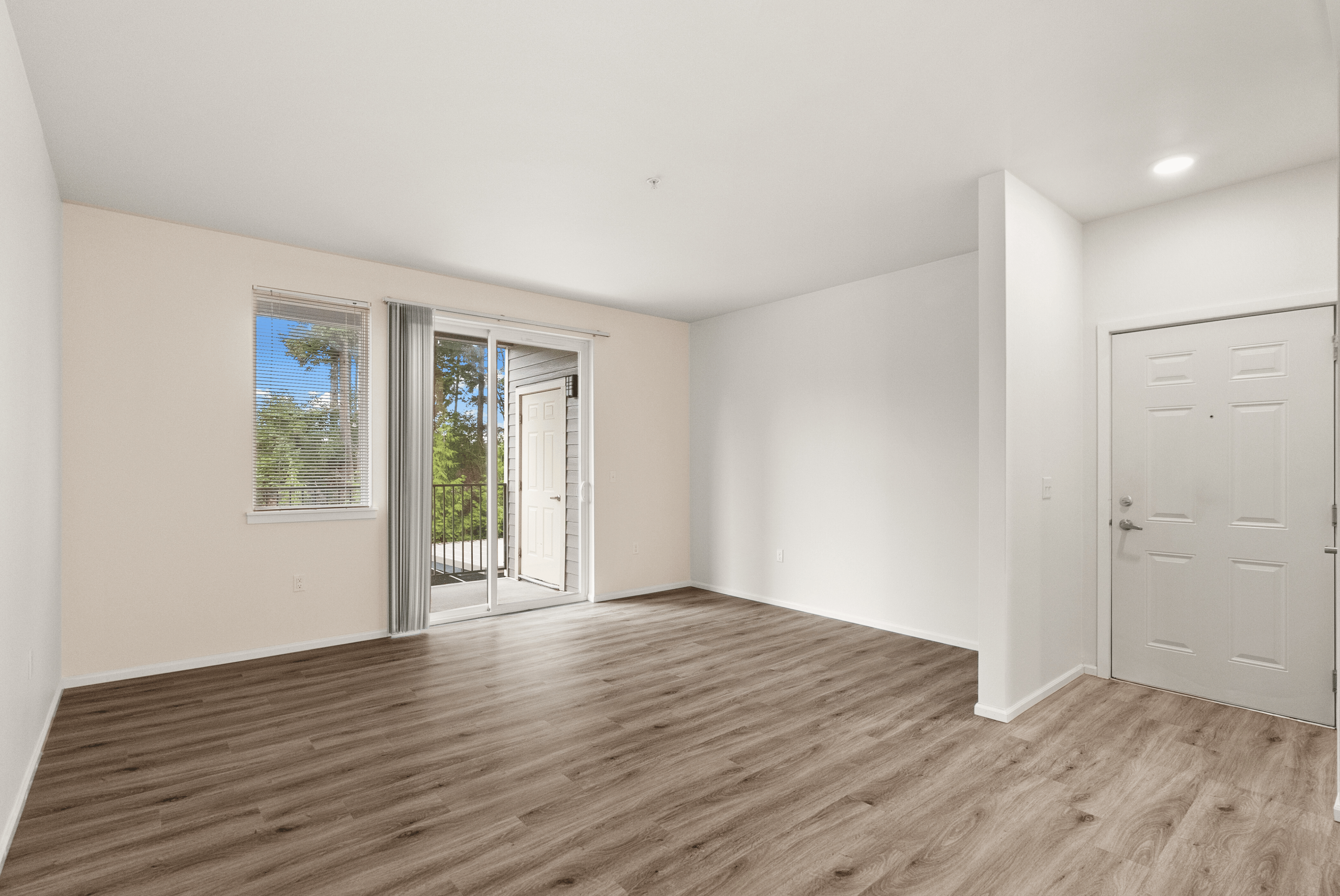 1 Bed 1 Bath Standard - 863 Sq Ft
