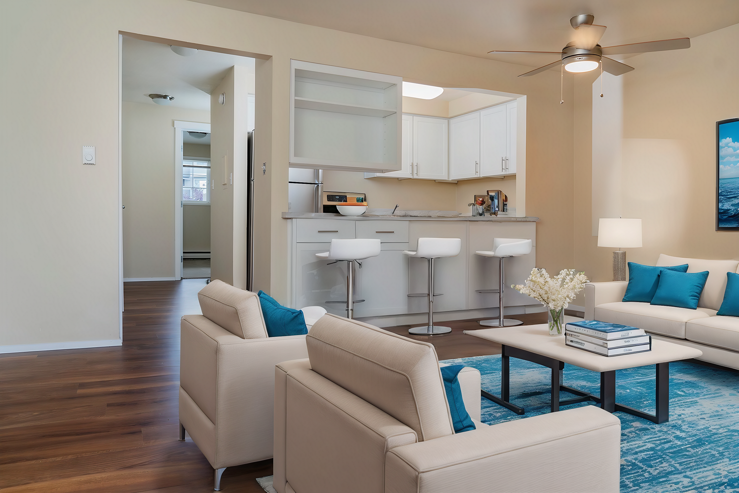 Staged 1x1 680 Sq Ft