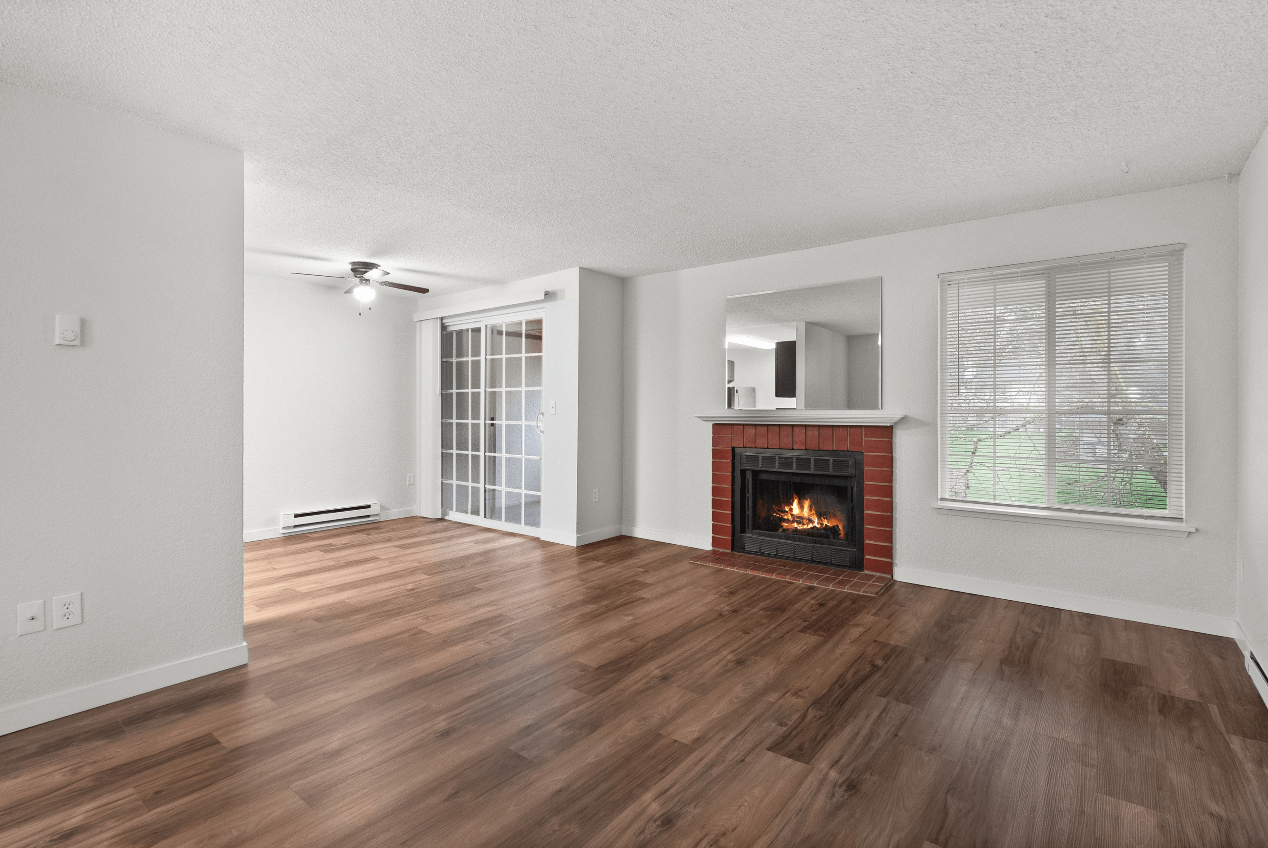 1 Bed 1 Bath - 740 Sq Ft