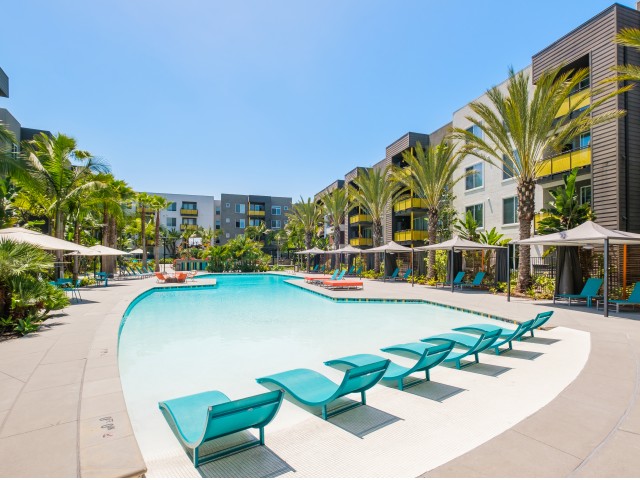 Image of 2 Pools for The Rive San Diego