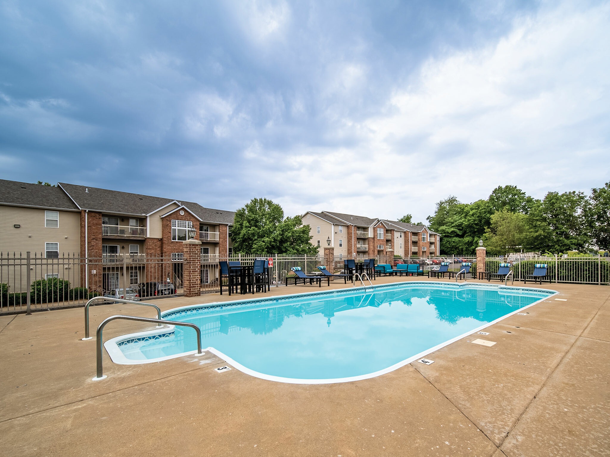 View Photos Watermill Park Apartments