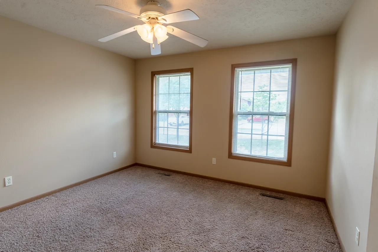 1 Bedroom Bedroom