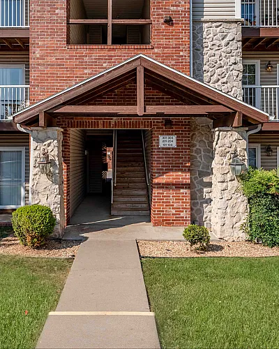 Battlefield-Park-Apartments-Springfield-Missouri-Studio-1-2-3-4-Bedroom-Apartments