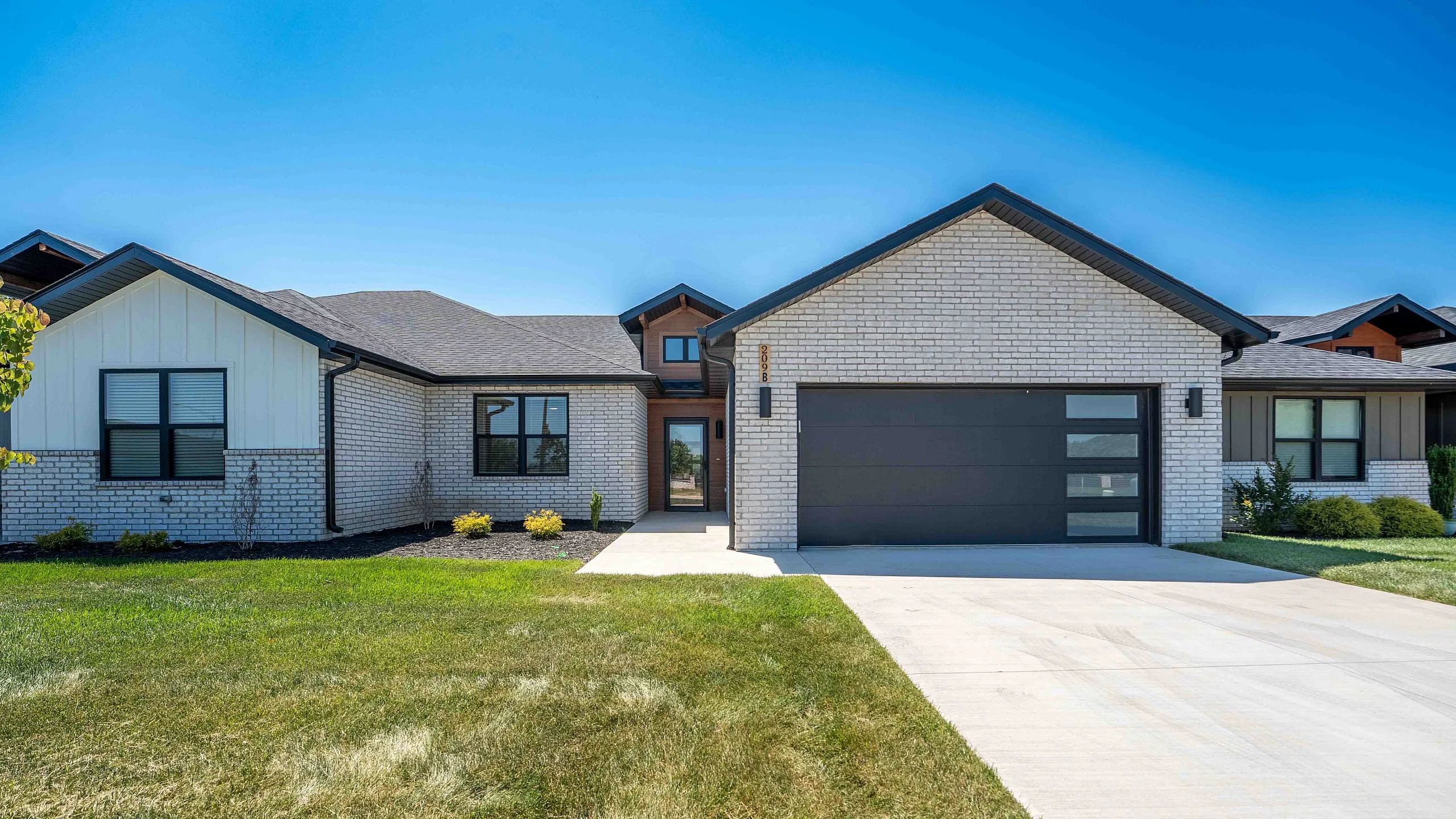 Villas-At-Anthony-Park-55-Plus-Community-Springfield-Missouri-Homes-For-Rent