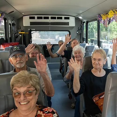 Coryell-Commons-55-Plus-Springfield-Missouri-Amenities-Shuttle-Bus-Ride-With-Residents