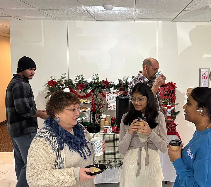 Regency-Towers-Apartments-Springfield-Missouri-Community-Events-Time-With-Neighbors