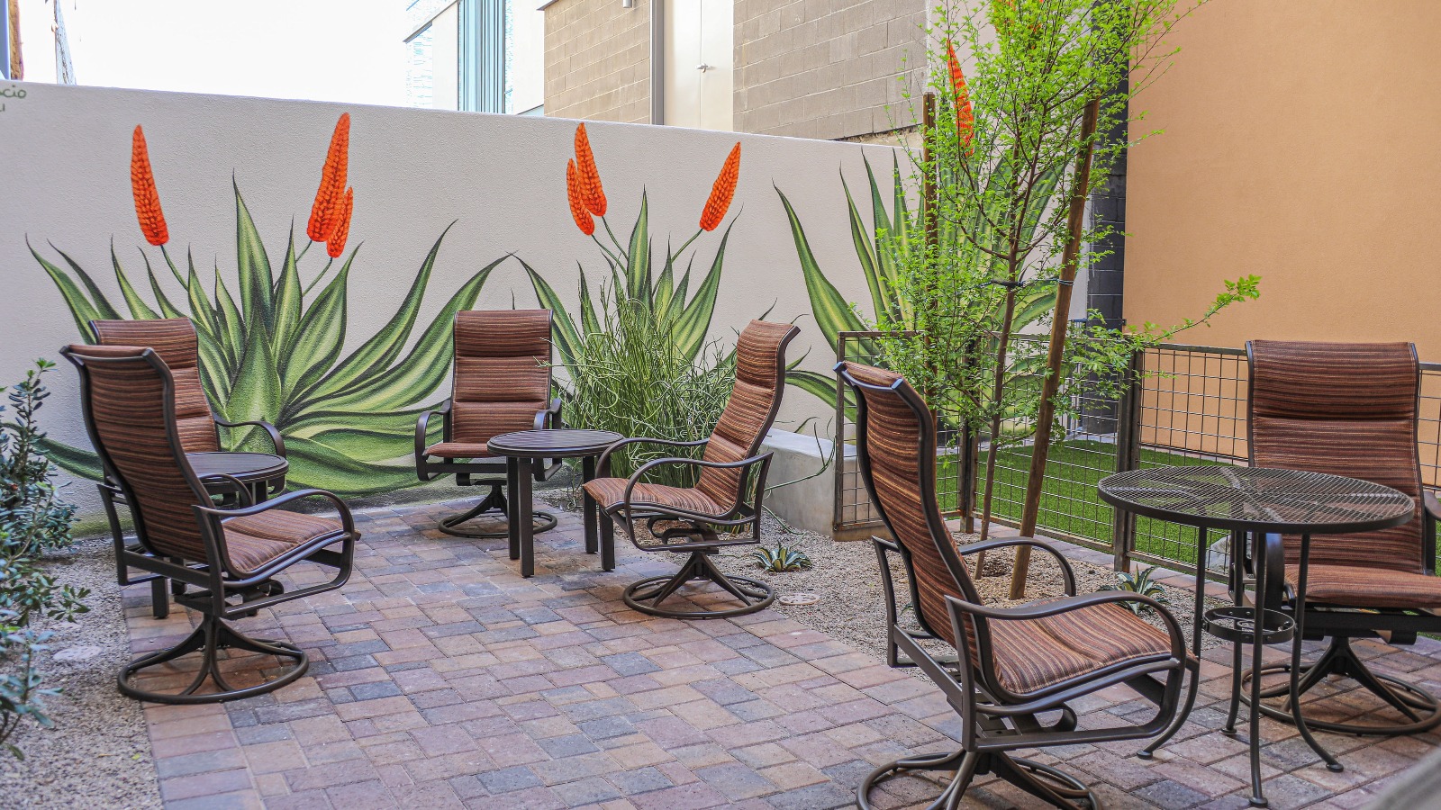 Courtyard | One East Broadway | Apartments in Downtown Tucson