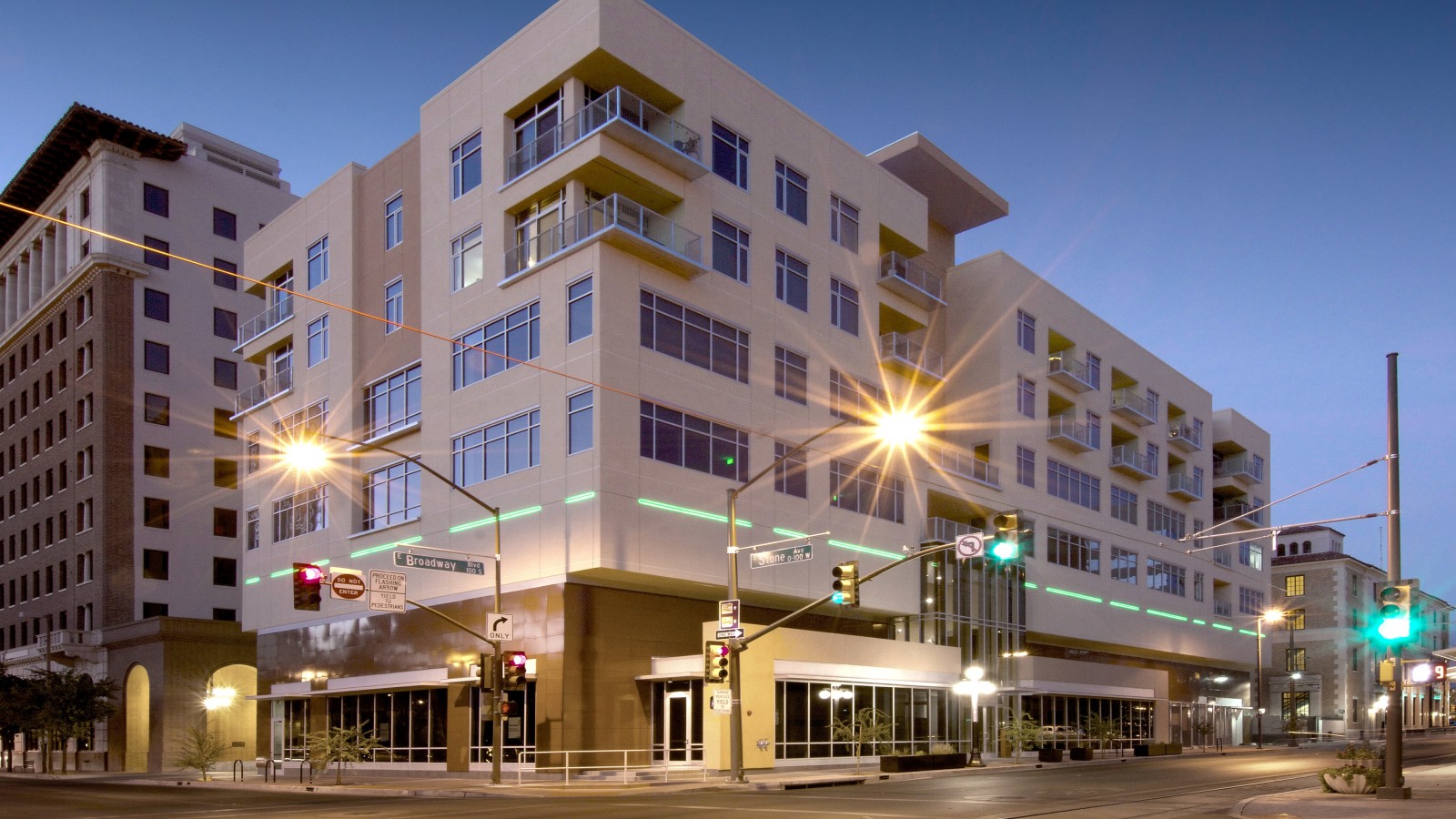 Main | One East Broadway | Apartments in Tucson, AZ