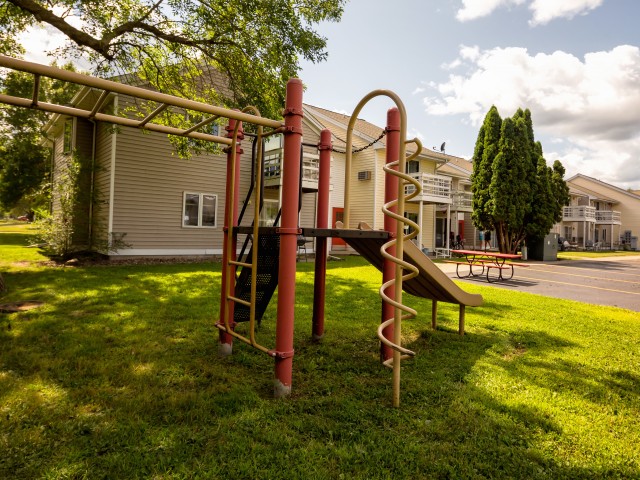 Image of Playground for Pardeeville Parkview I