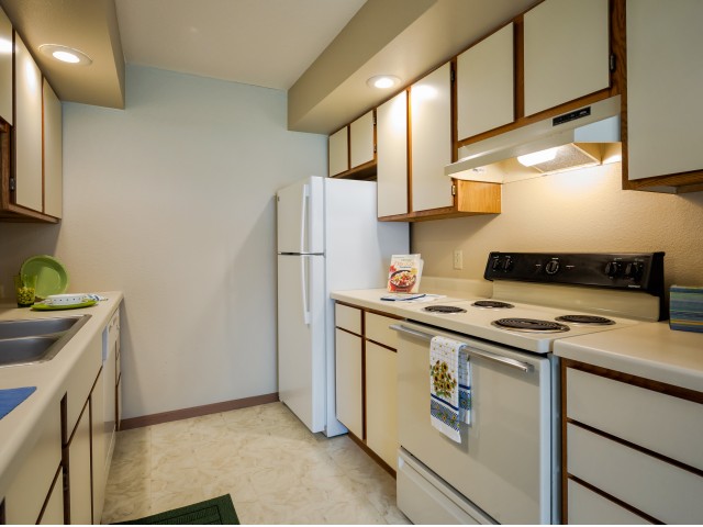 Image of Electric Range, Refrigerator, and Dishwasher Provided for Deforest Williamstown Bay