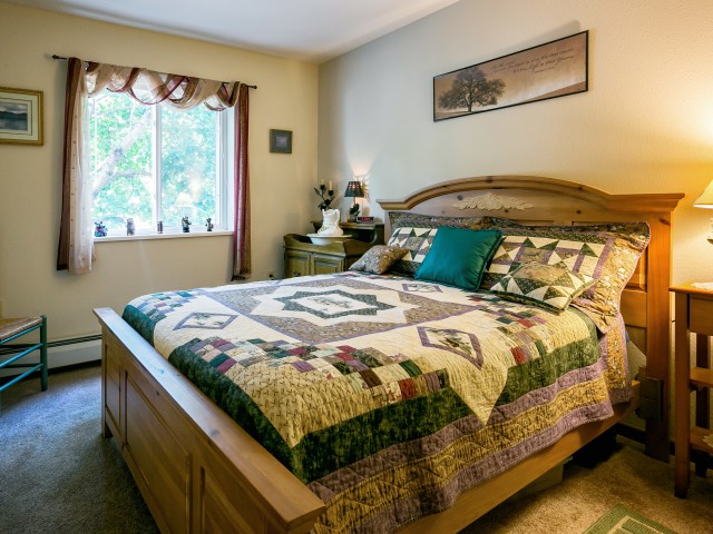 Image of Large Bedrooms in Select Units for Eau Claire London Square