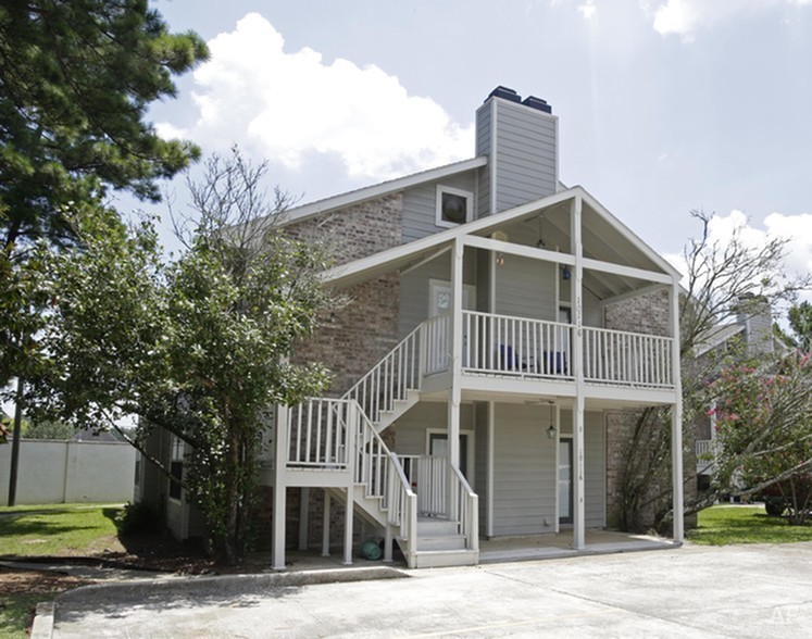 Siegen Oaks community photo - Baton Rouge, LA