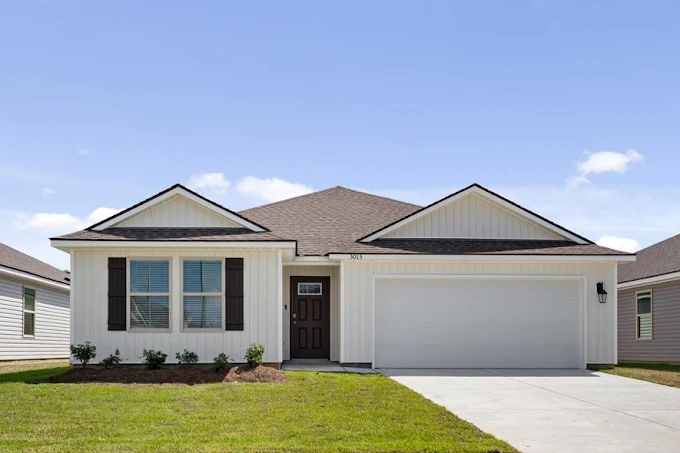 Villas at Oak Bend - Home Rentals exterior front - Baton Rouge, LA