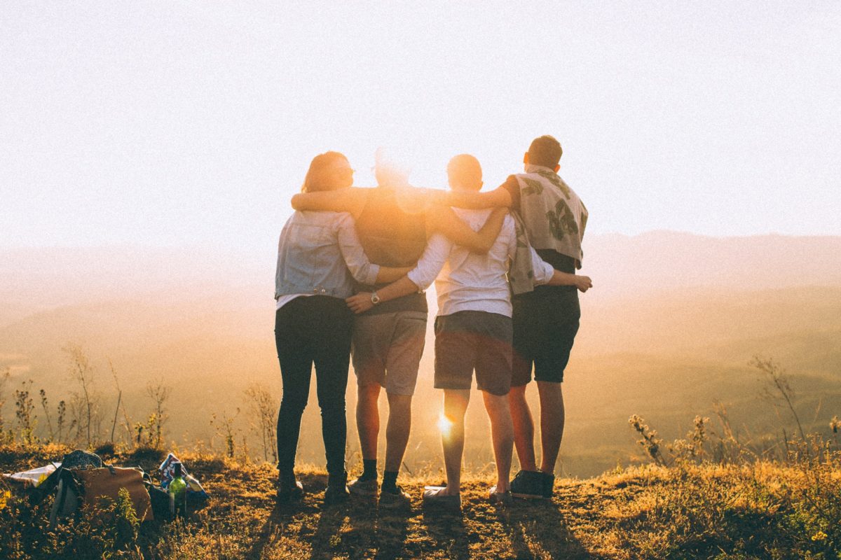 How to Make Friends and Build Meaningful Relationships